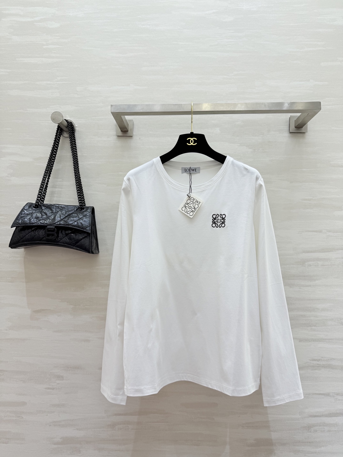 26新春婦人服 ロエベ 長袖Tシャツ トップス