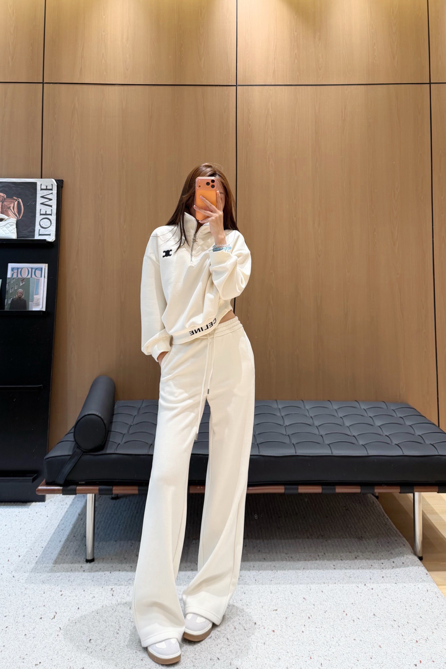 26新春婦人服 セリーヌ 上下服 セットアップ