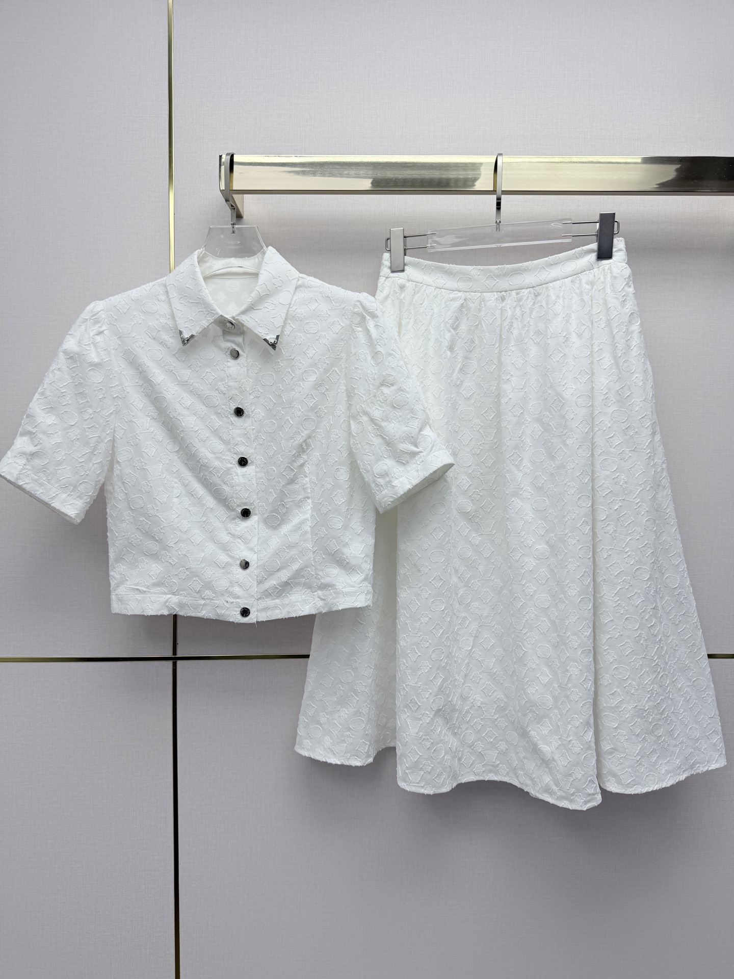 26新春婦人服 ルイヴィトン 上下服 セットアップ