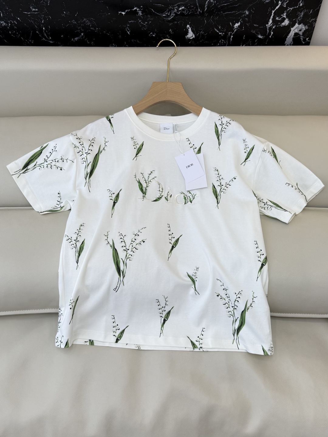 26新春婦人服 クリスチャンディオール 半袖Tシャツ トップス