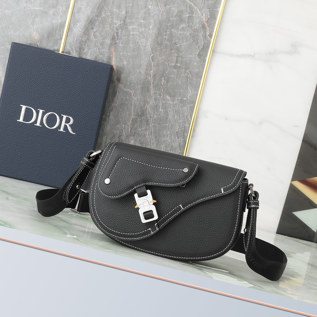 新作 クリスチャンディオール 鞄 Saddle bag ショルダーバッグ