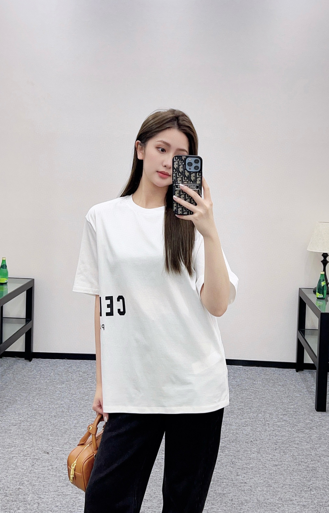 26新春婦人服 セリーヌ 半袖Tシャツ トップス