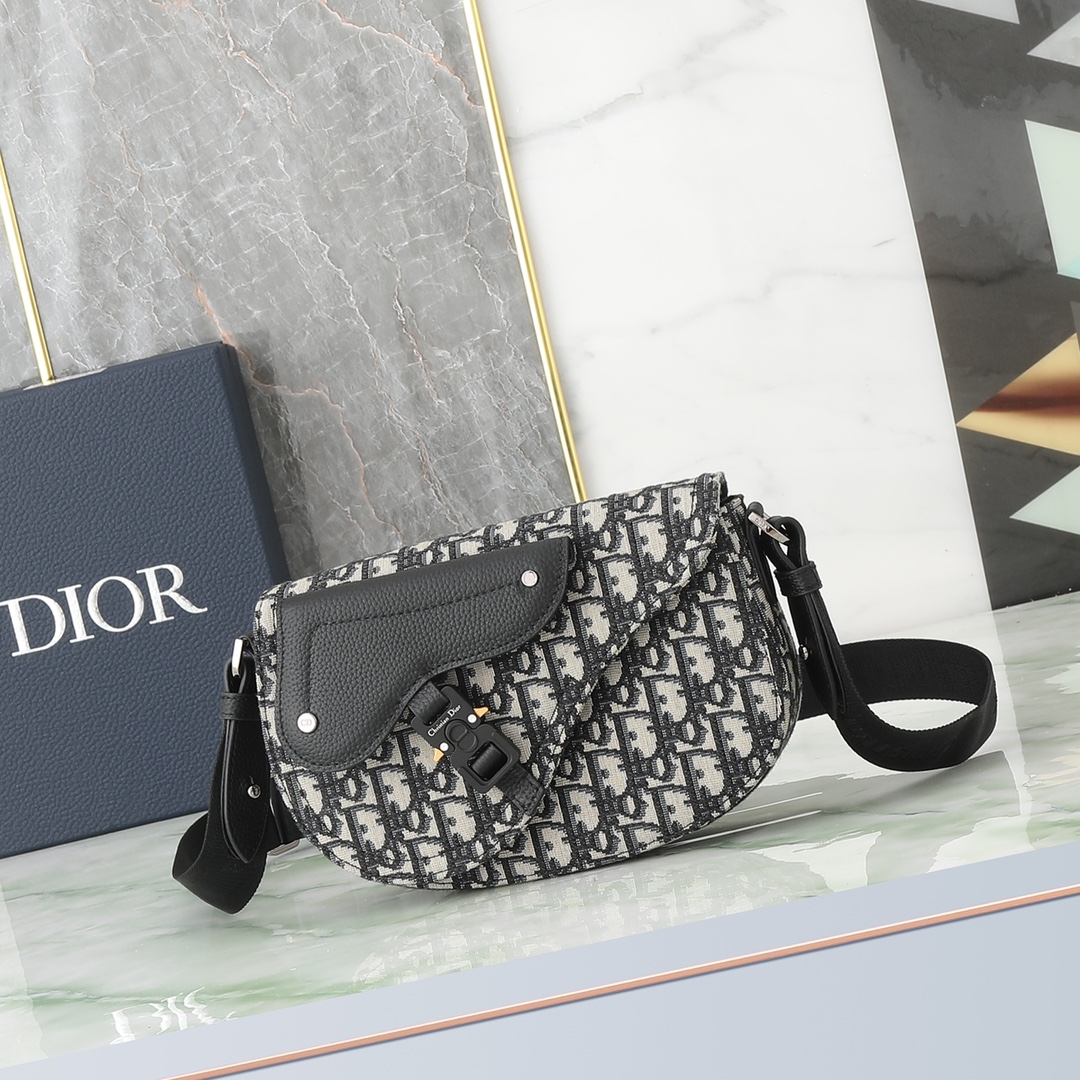 新作 クリスチャンディオール 鞄 Saddle bag ショルダーバッグ