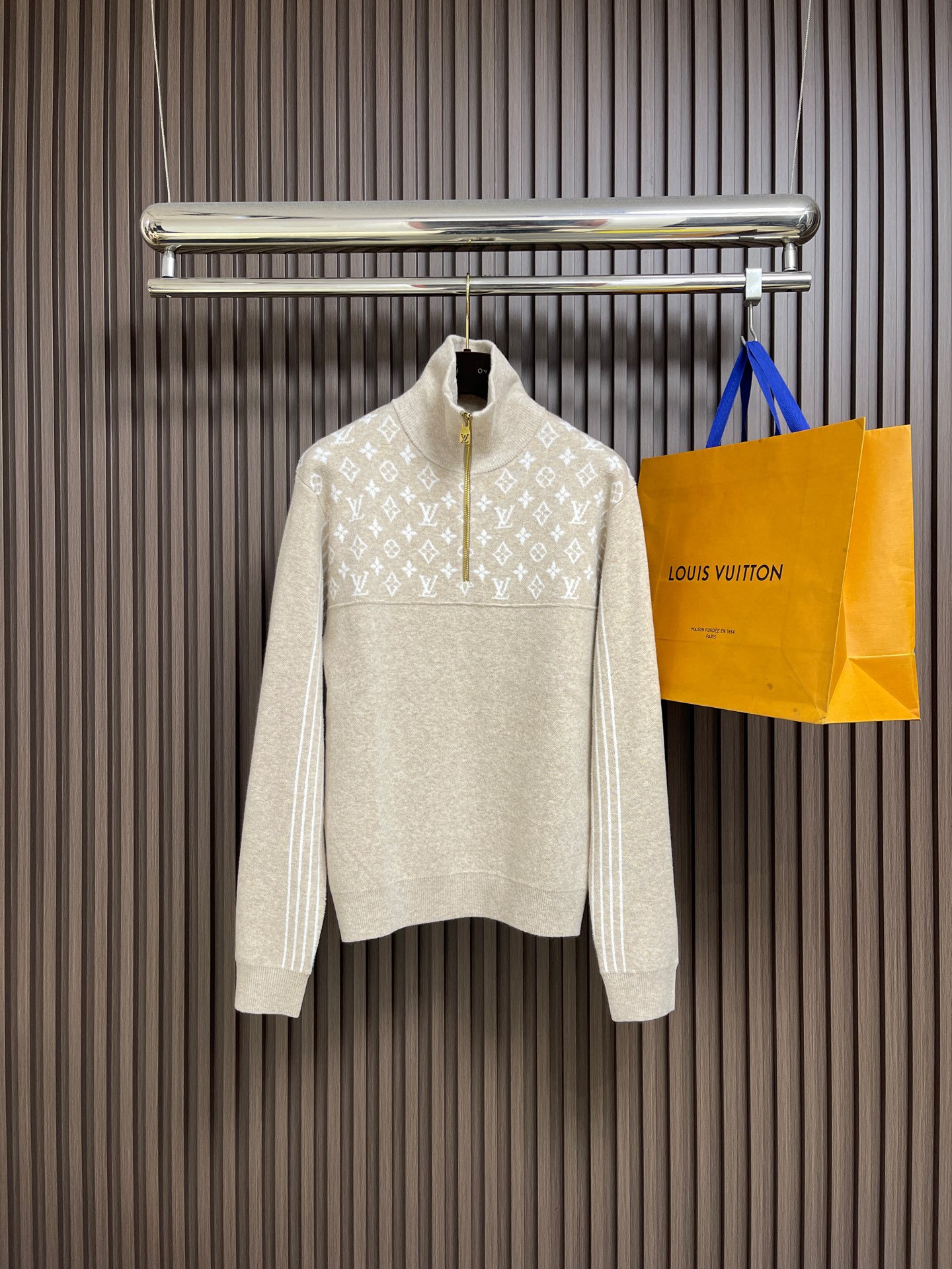 25-服 ルイヴィトン パーカー セーター