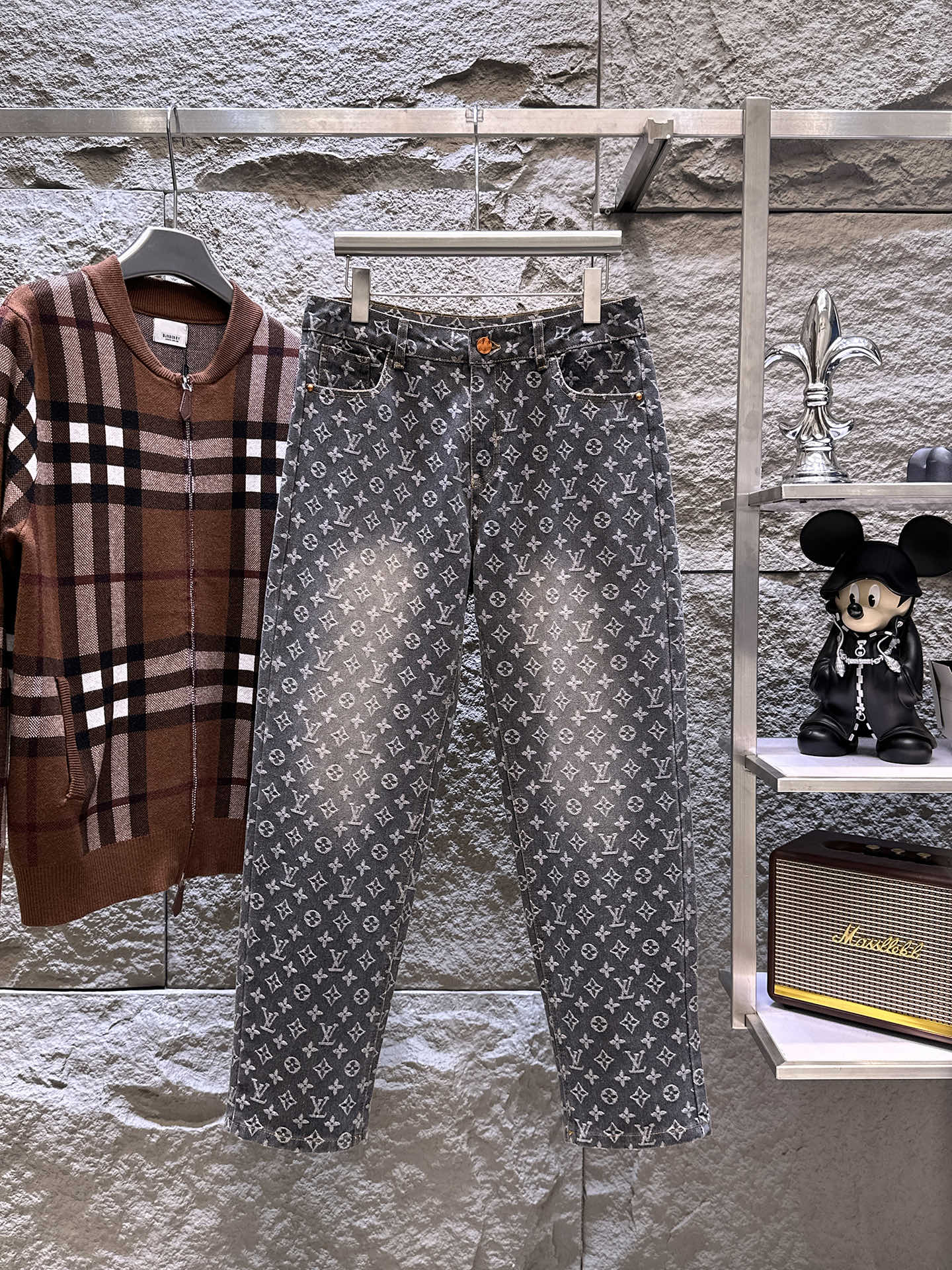 25-服 ルイヴィトン ジーンズ ズボン