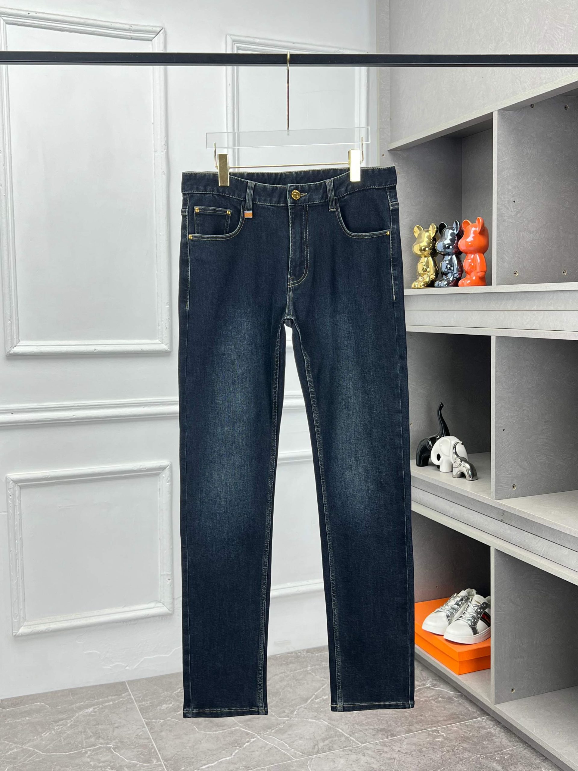25-服 ルイヴィトン ジーンズ ズボン