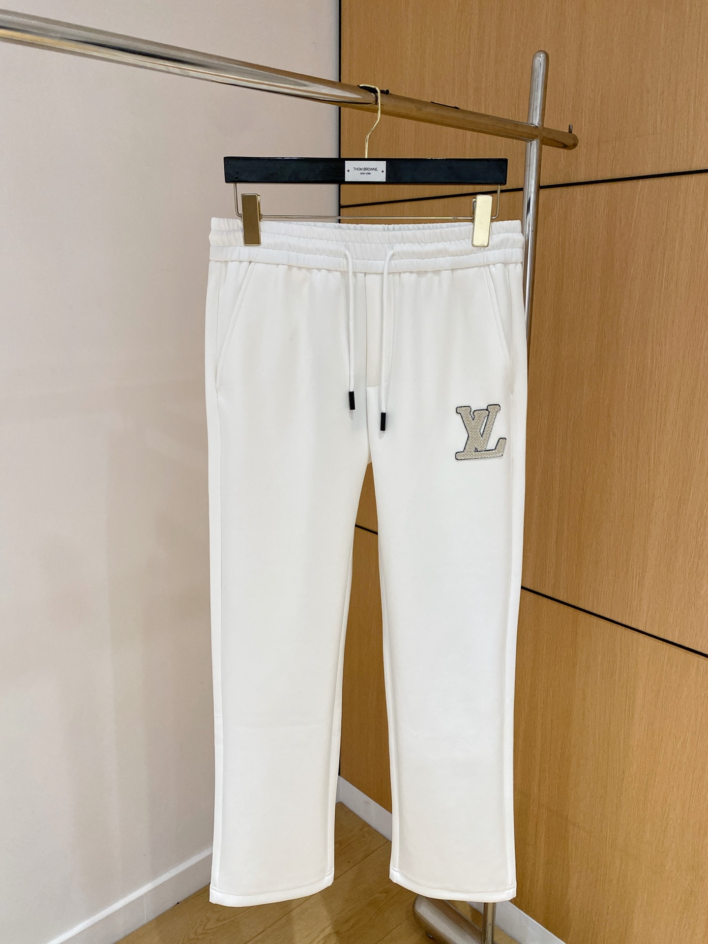 25-服 ルイヴィトン カジュアルパンツ ズボン