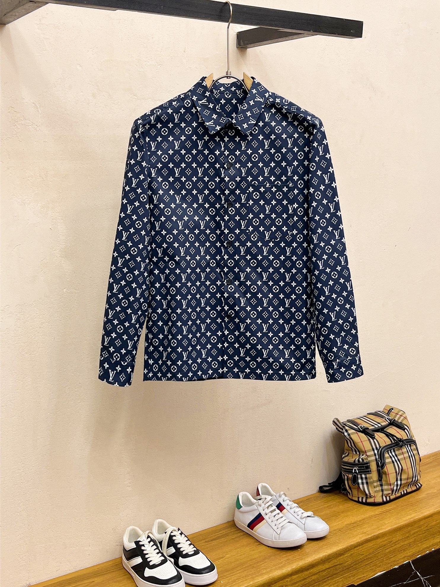 25-服 ルイヴィトン ワイシャツ トップス