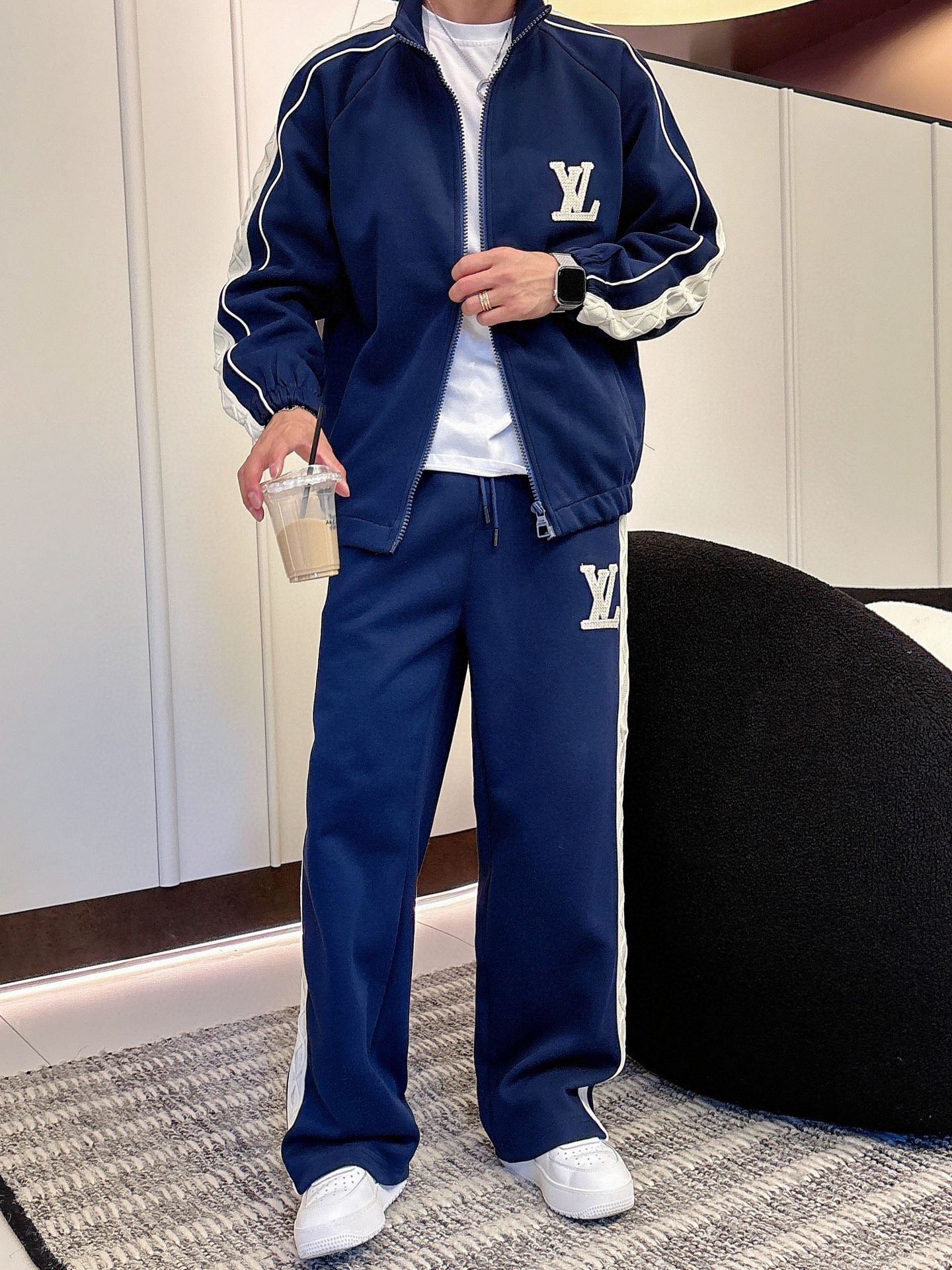 人気商品 服 ルイヴィトン 上下服 ブレザーセット