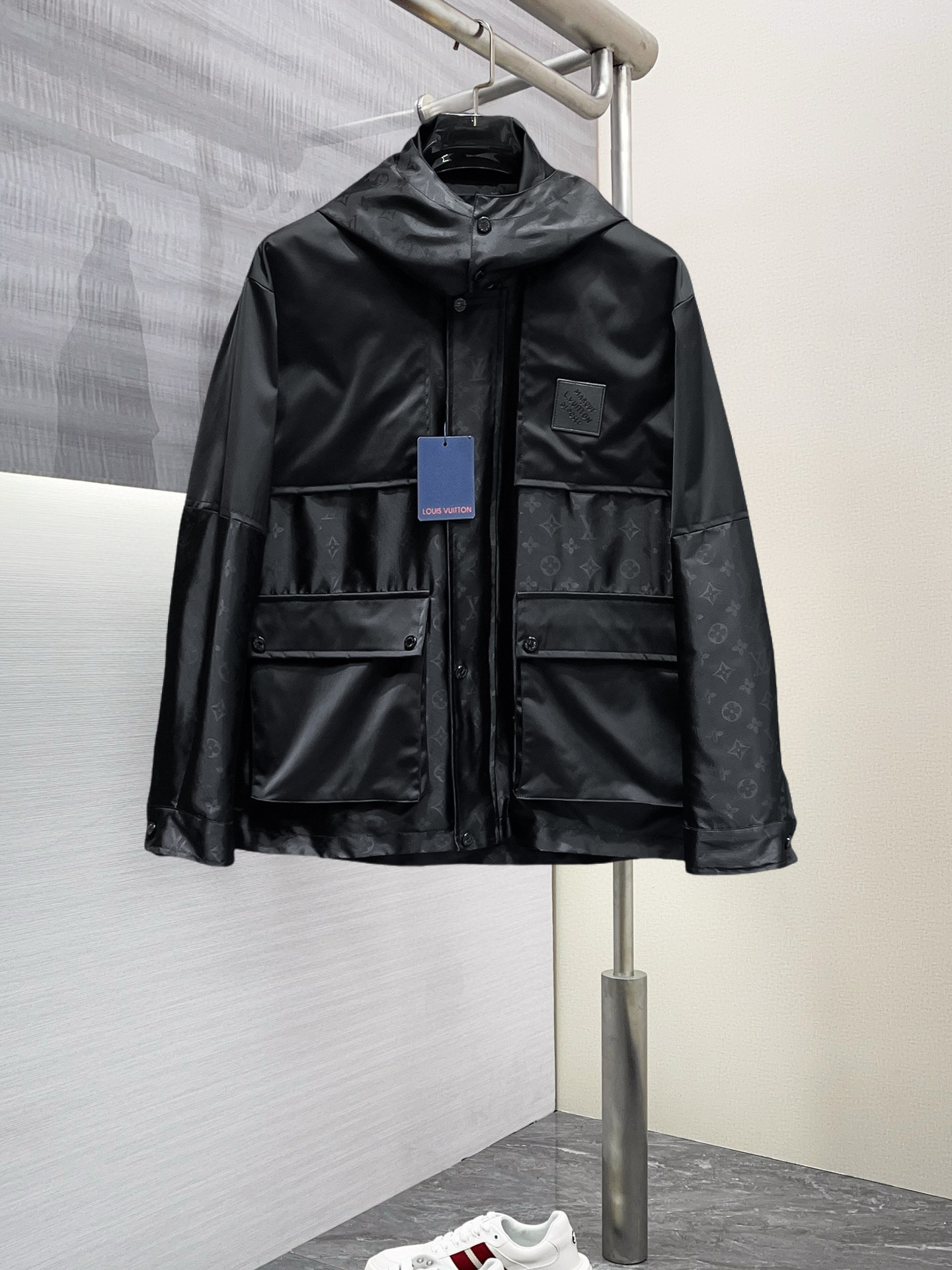 秋冬服 買取 ルイヴィトン アウター/トレンチコート