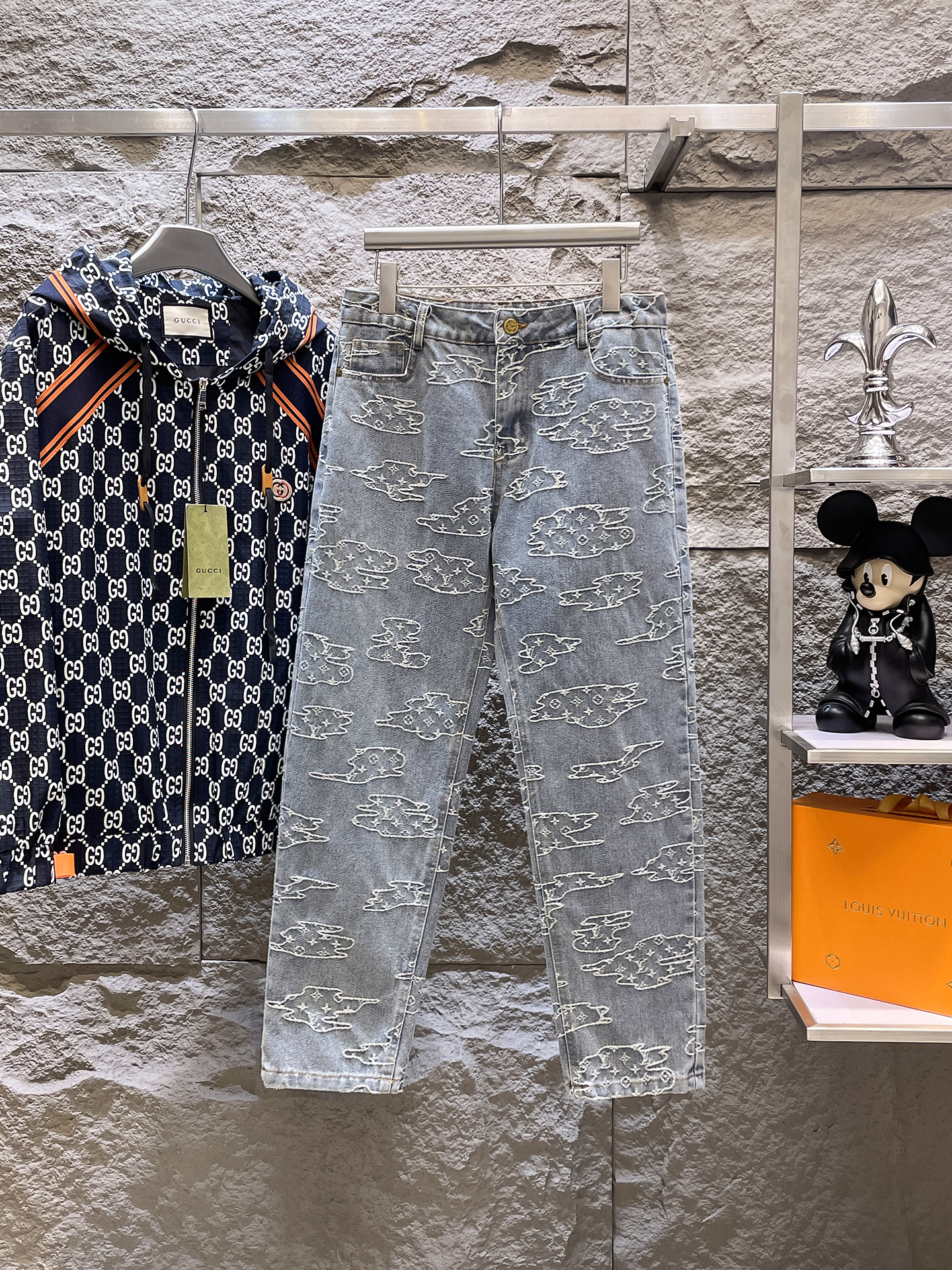 25-服 ルイヴィトン ジーンズ ズボン