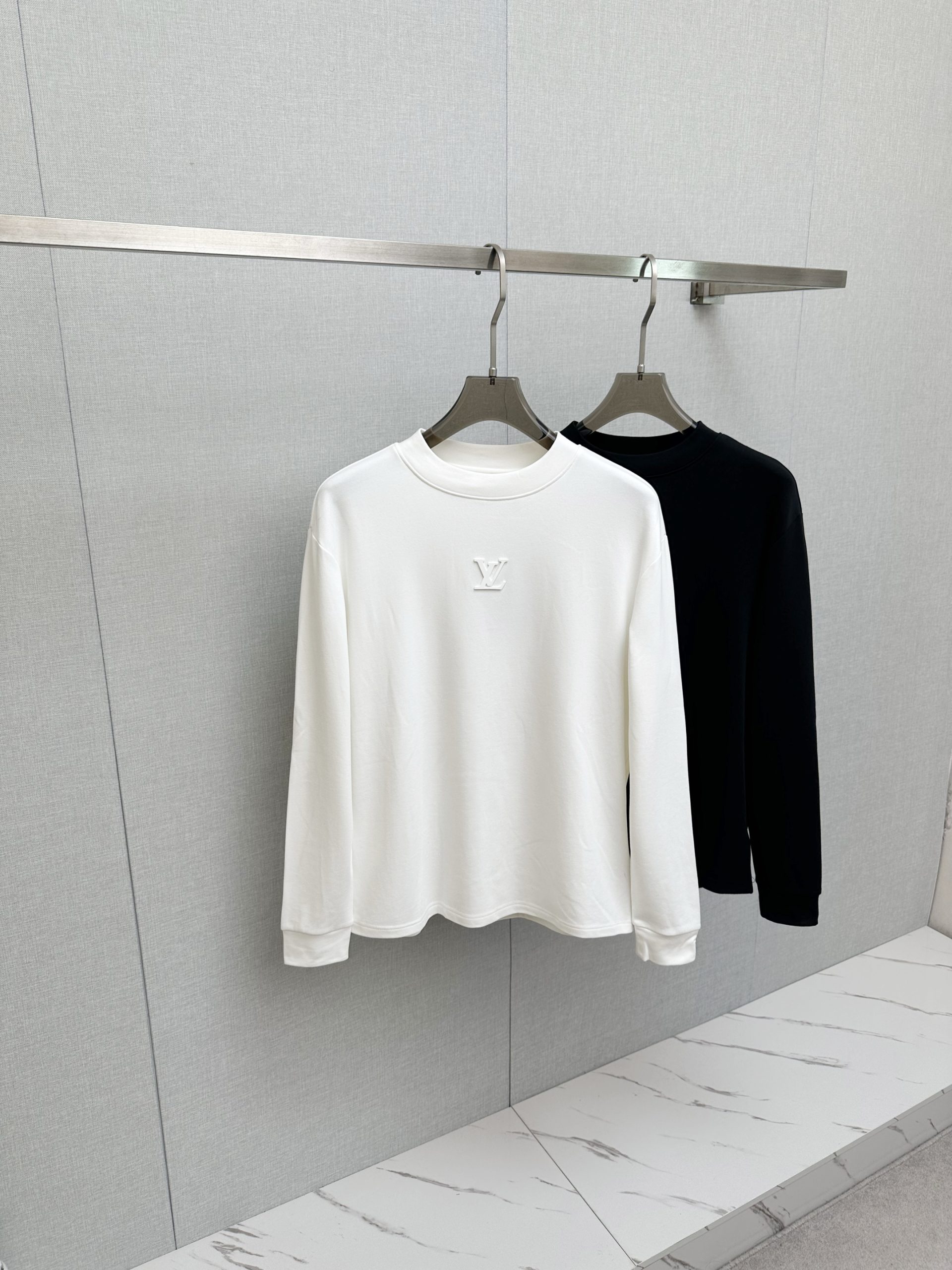 25-服 ルイヴィトン パーカー スウェット