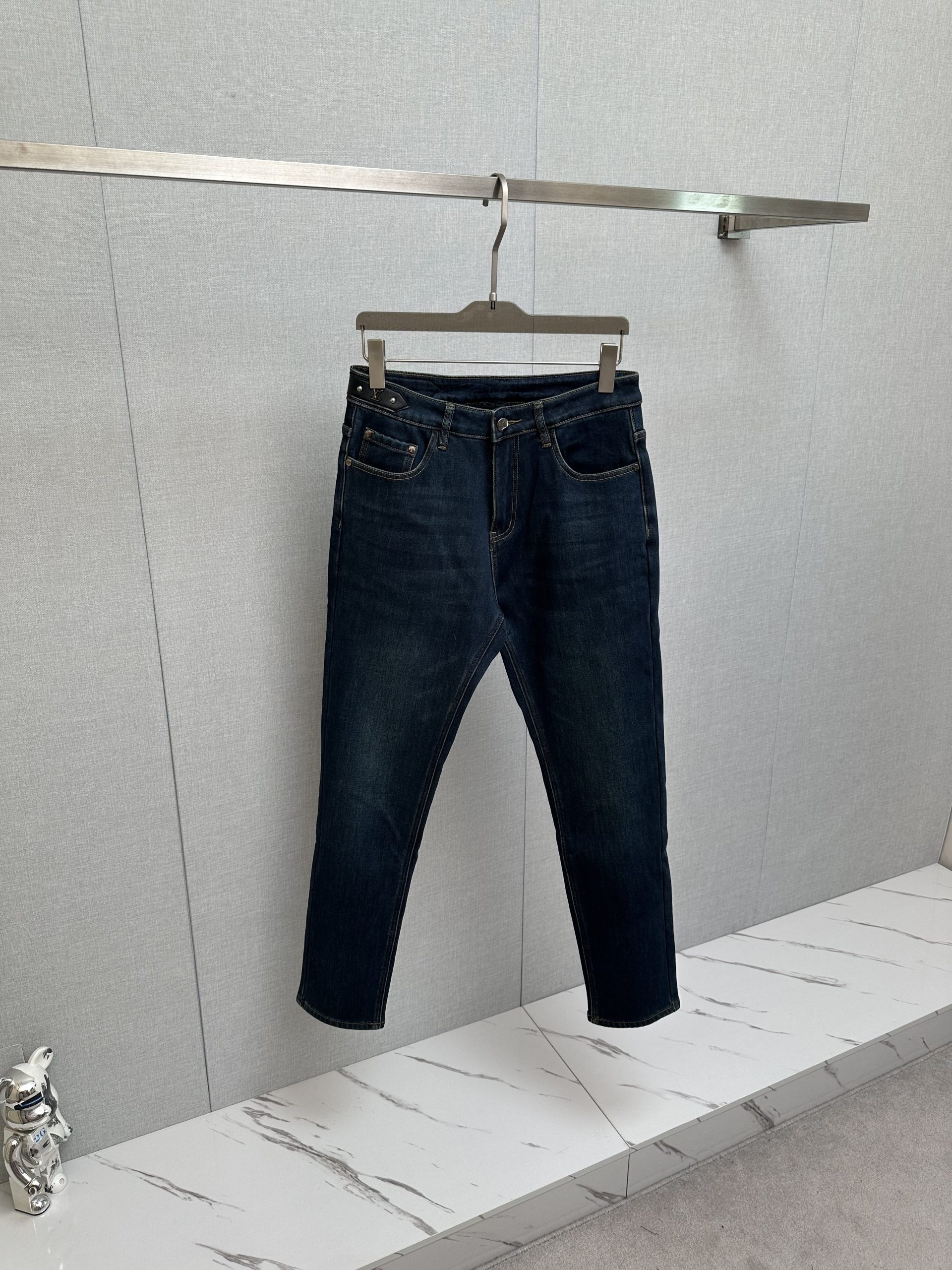 25-服 ルイヴィトン ジーンズ ズボン