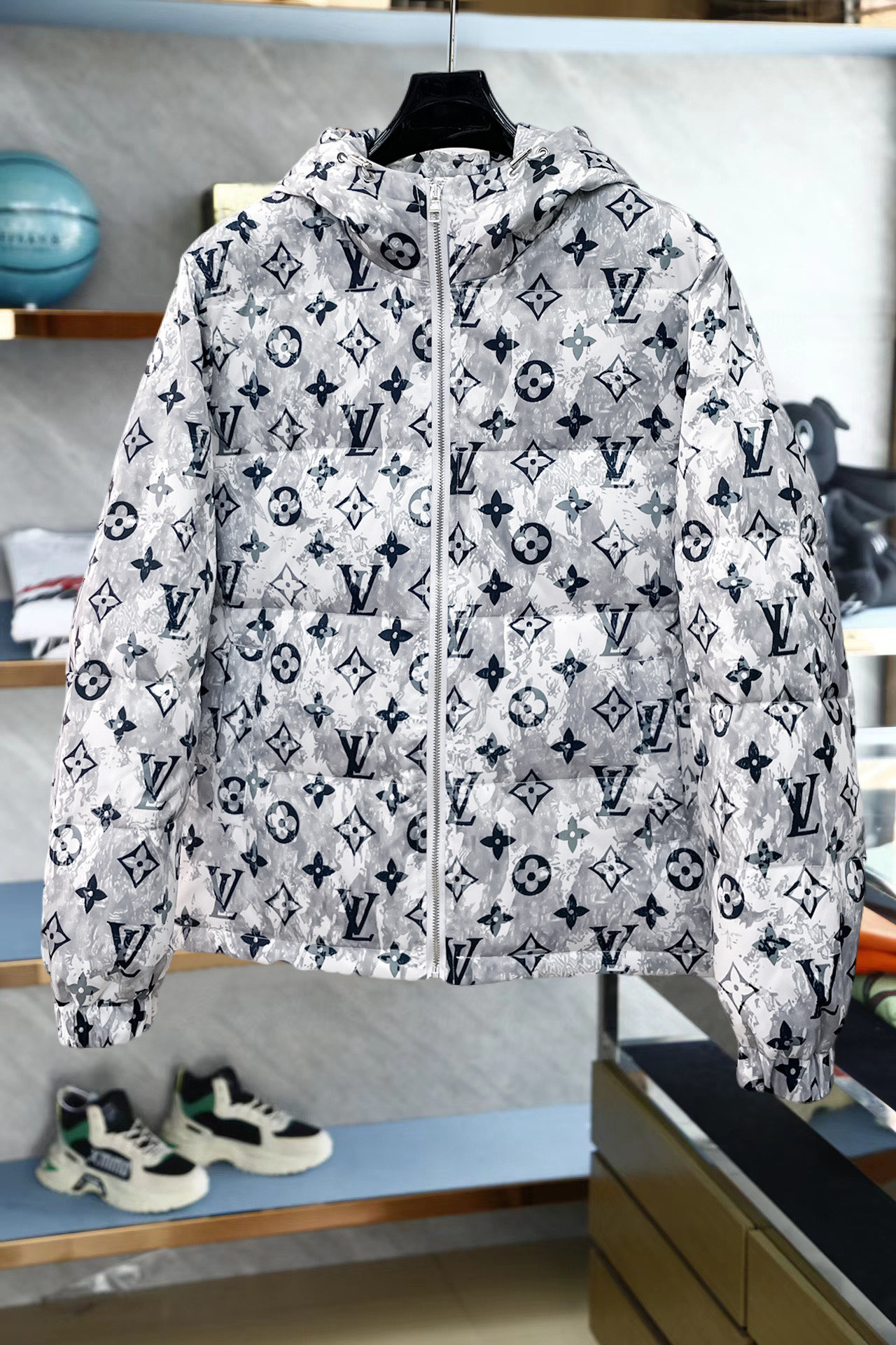 25-服 ルイヴィトン アウター ダウンジャケット