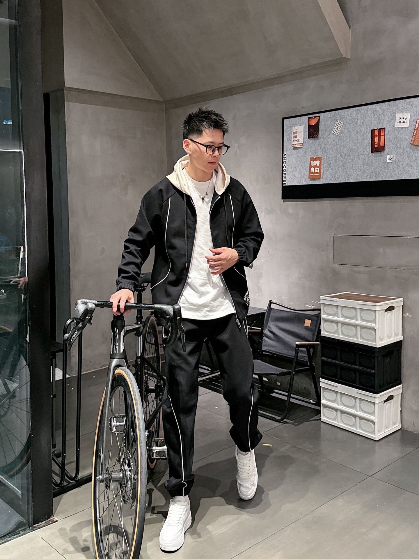 人気商品 服 ルイヴィトン 上下服 ブレザーセット