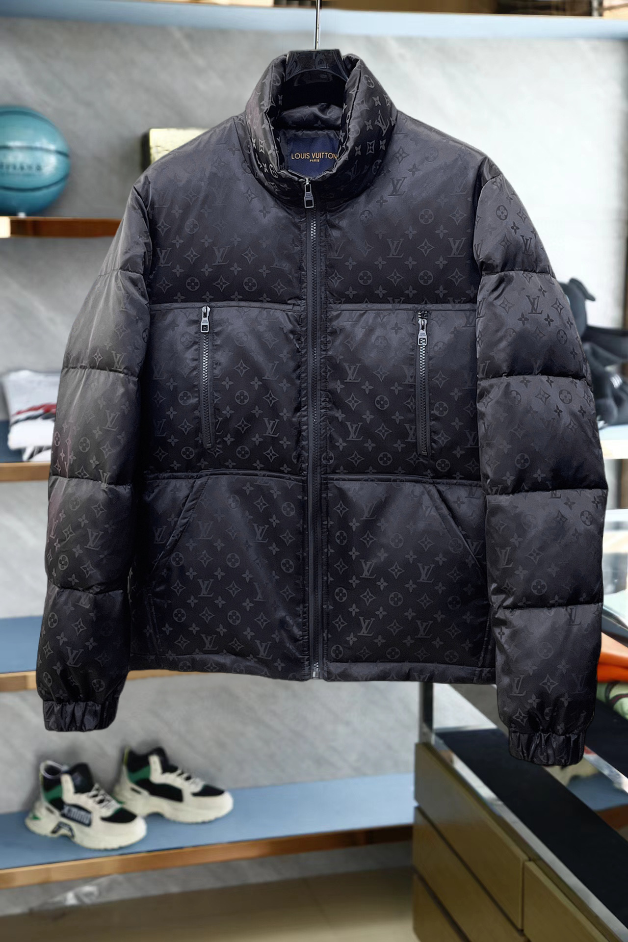 25-服 ルイヴィトン アウター ダウンジャケット