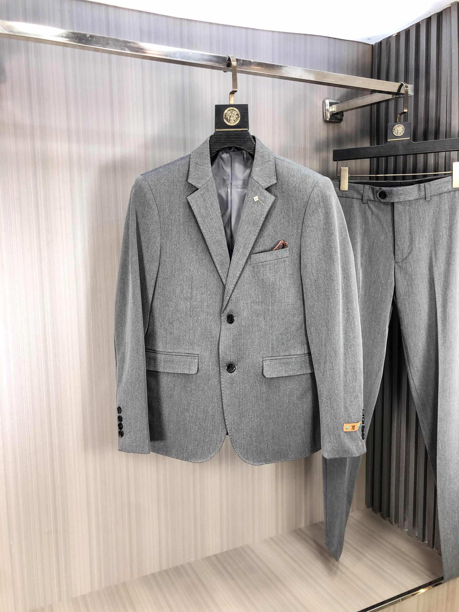 人気商品 服 ルイヴィトン 上下服 ブレザーセット