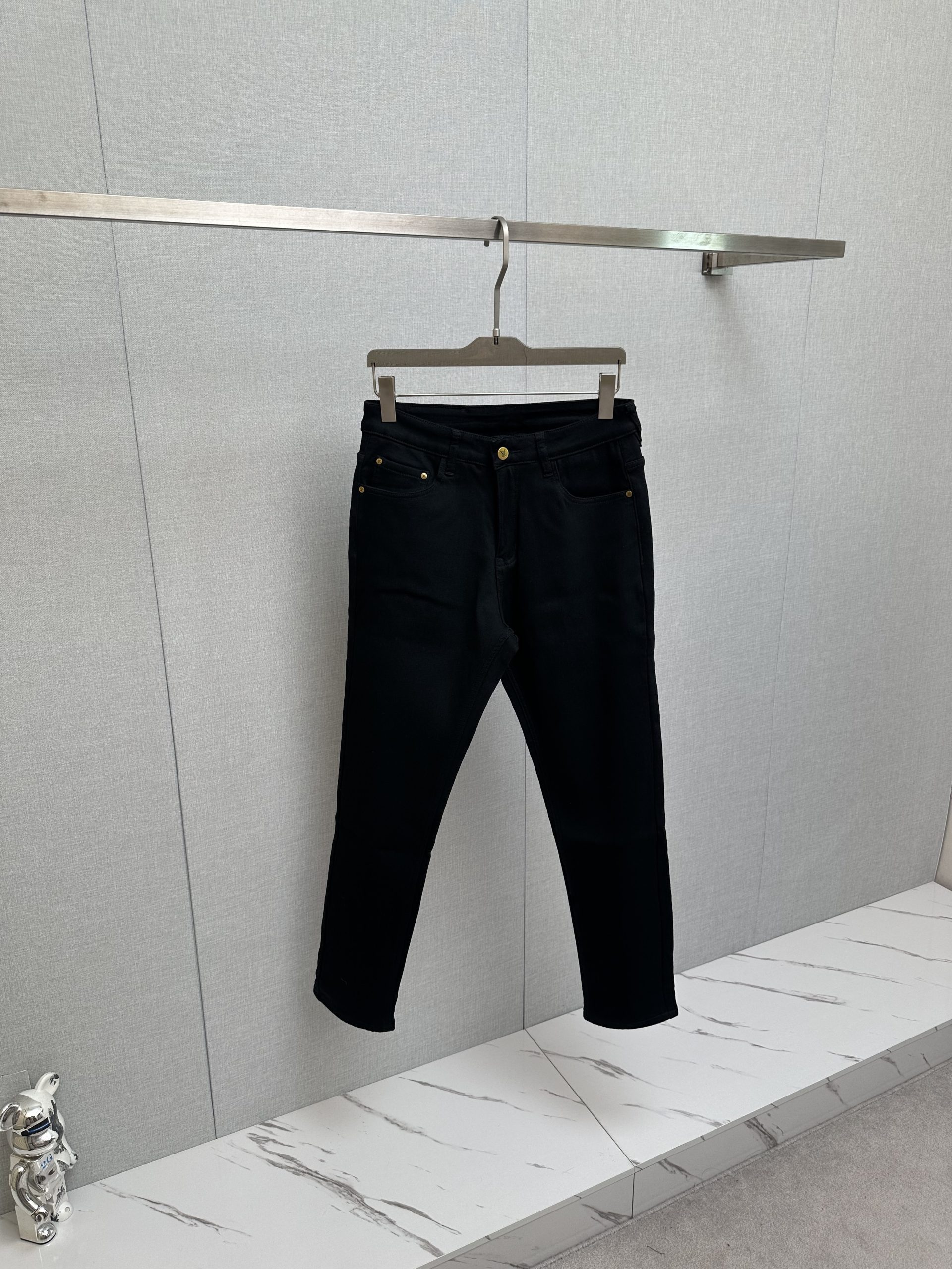 25-服 ルイヴィトン ジーンズ ズボン