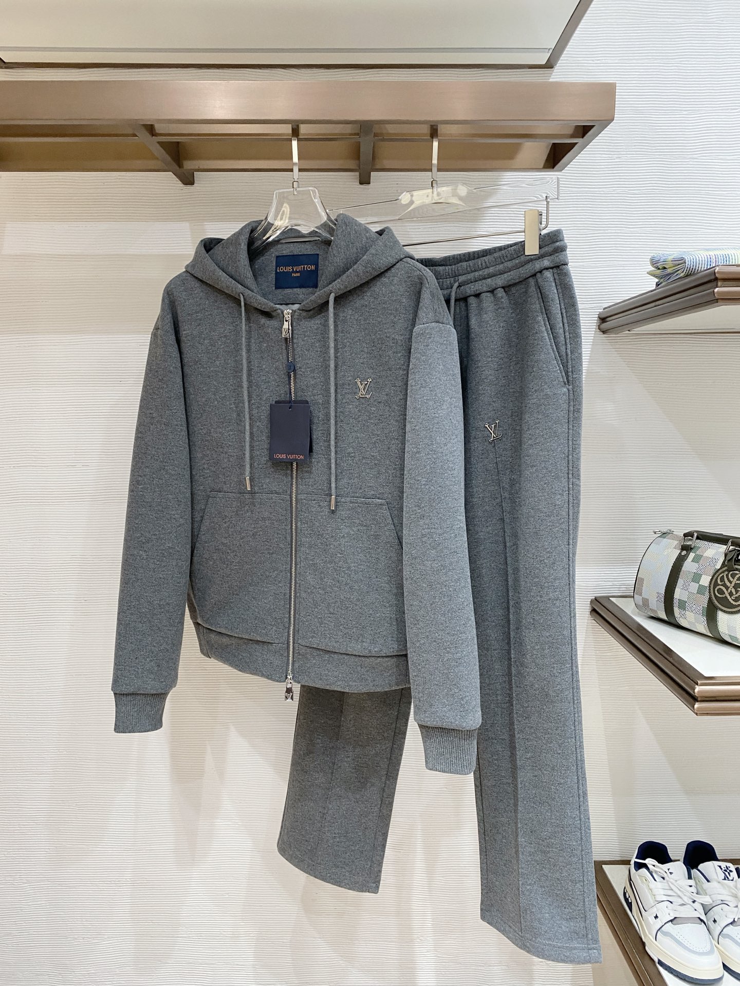 人気商品 服 ルイヴィトン 上下服 ブレザーセット