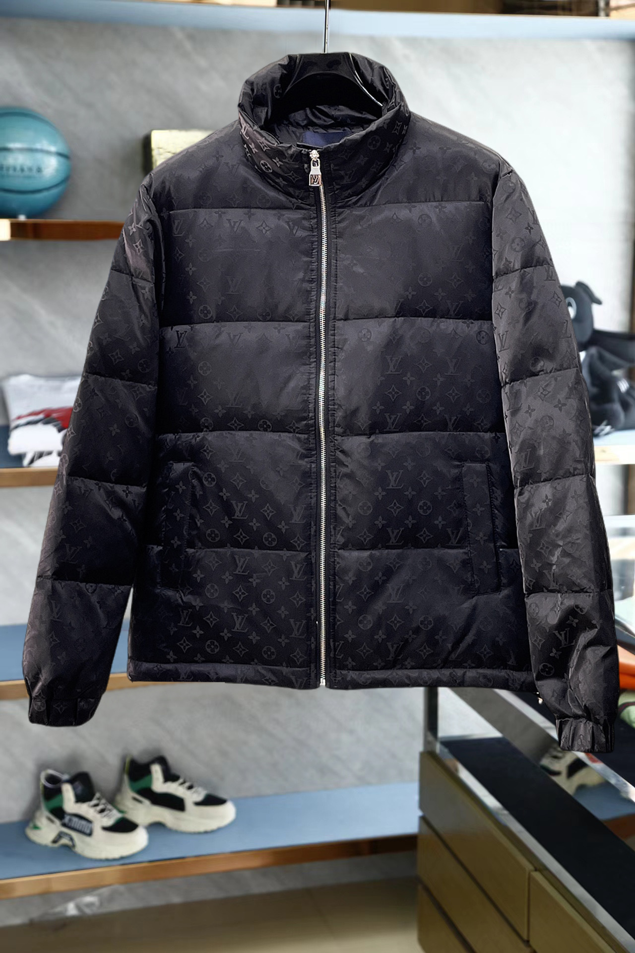 25-服 ルイヴィトン アウター ダウンジャケット
