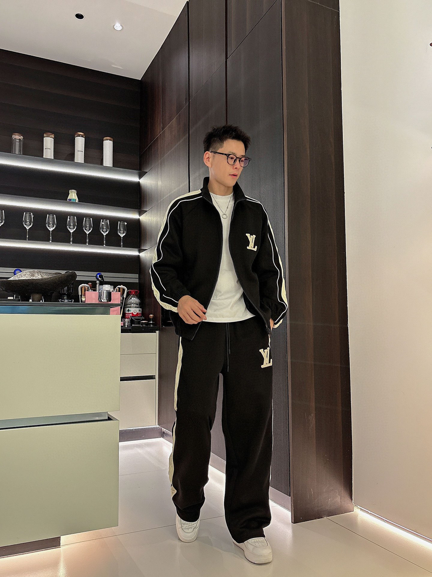 人気商品 服 ルイヴィトン 上下服 ブレザーセット