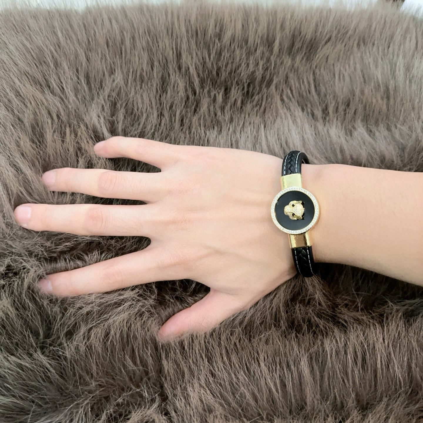 人気商品 アクセサリー カルティエ ブレスレット カフブレス