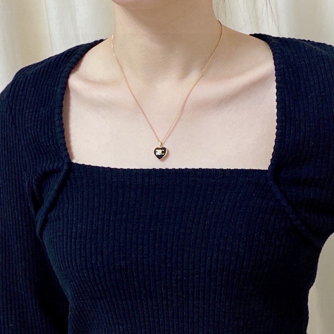 アクセサリー コピー セリーヌ 人気商品 ネックレス ペンダント