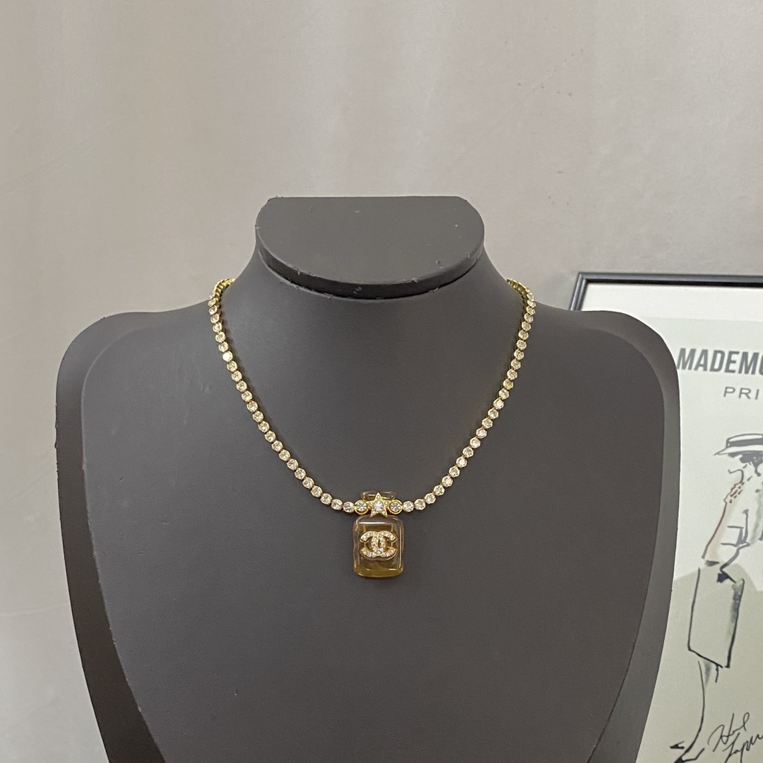 新作 アクセサリー シャネル ファッショ ネックレス ペンダント