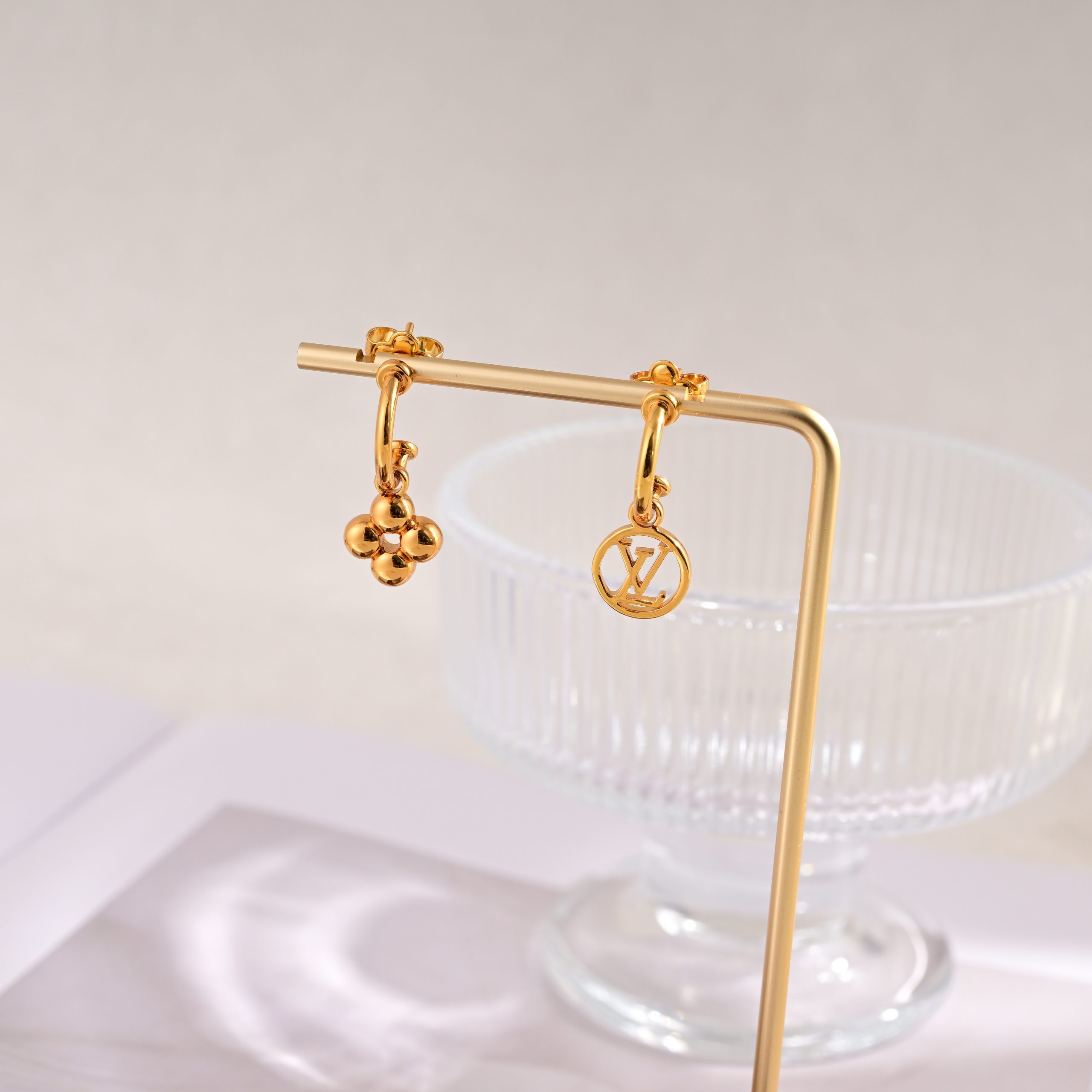 アクセサリー コピー ルイヴィトン 特別価格★ イアリング ピアス