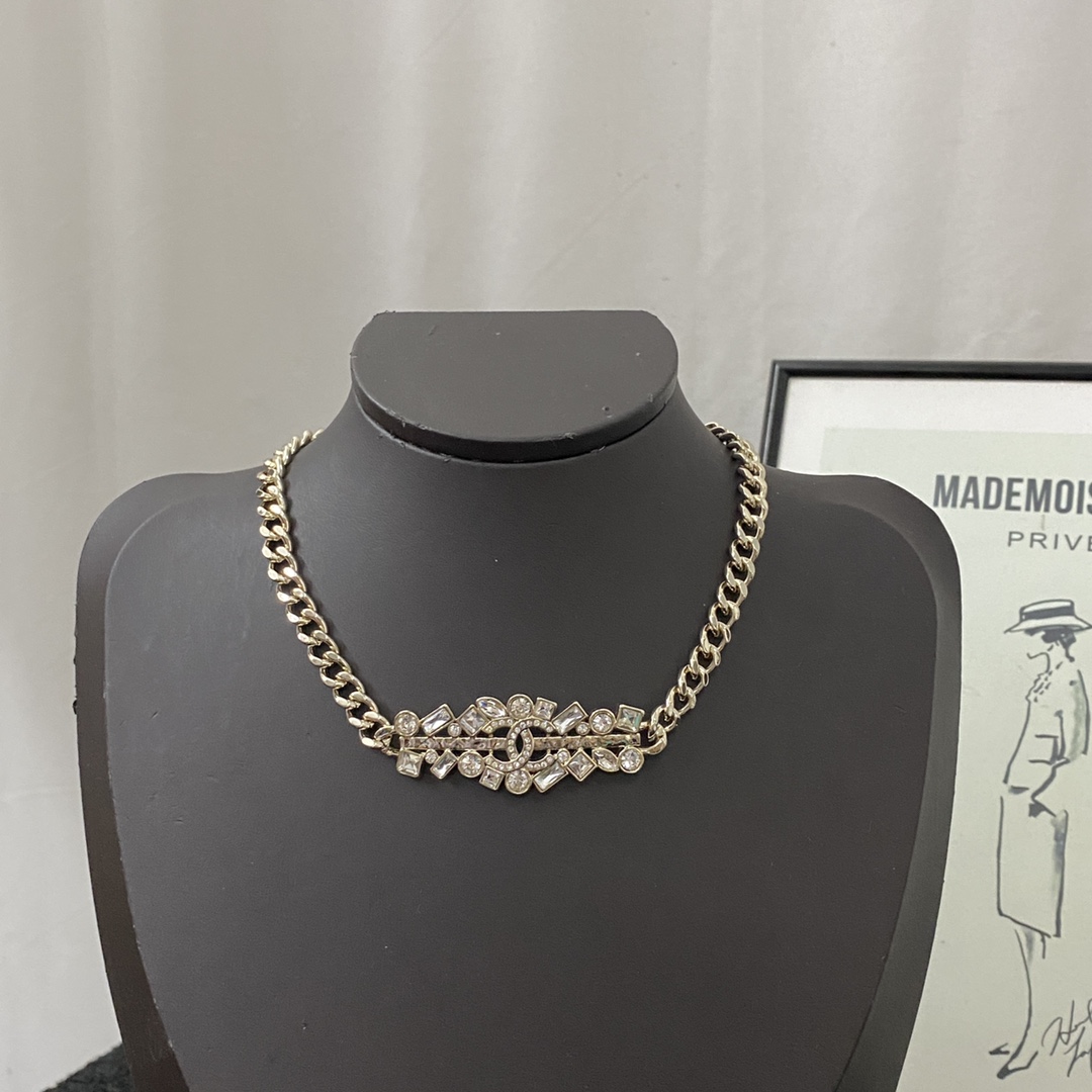 新作 アクセサリー シャネル ファッショ ネックレス ペンダント