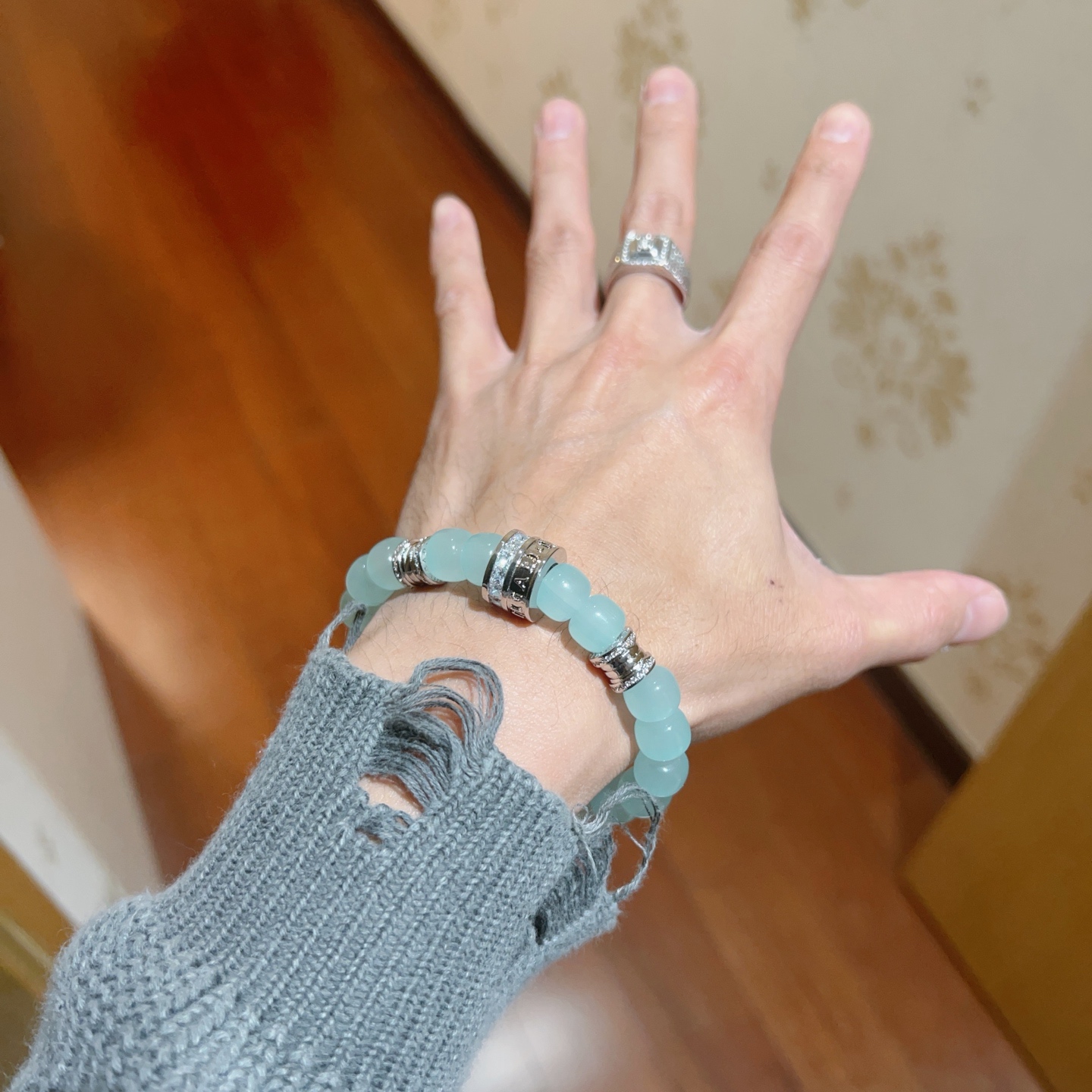 アクセサリー コピー BVブルガリ人気商品 ブレスレット カフブレス