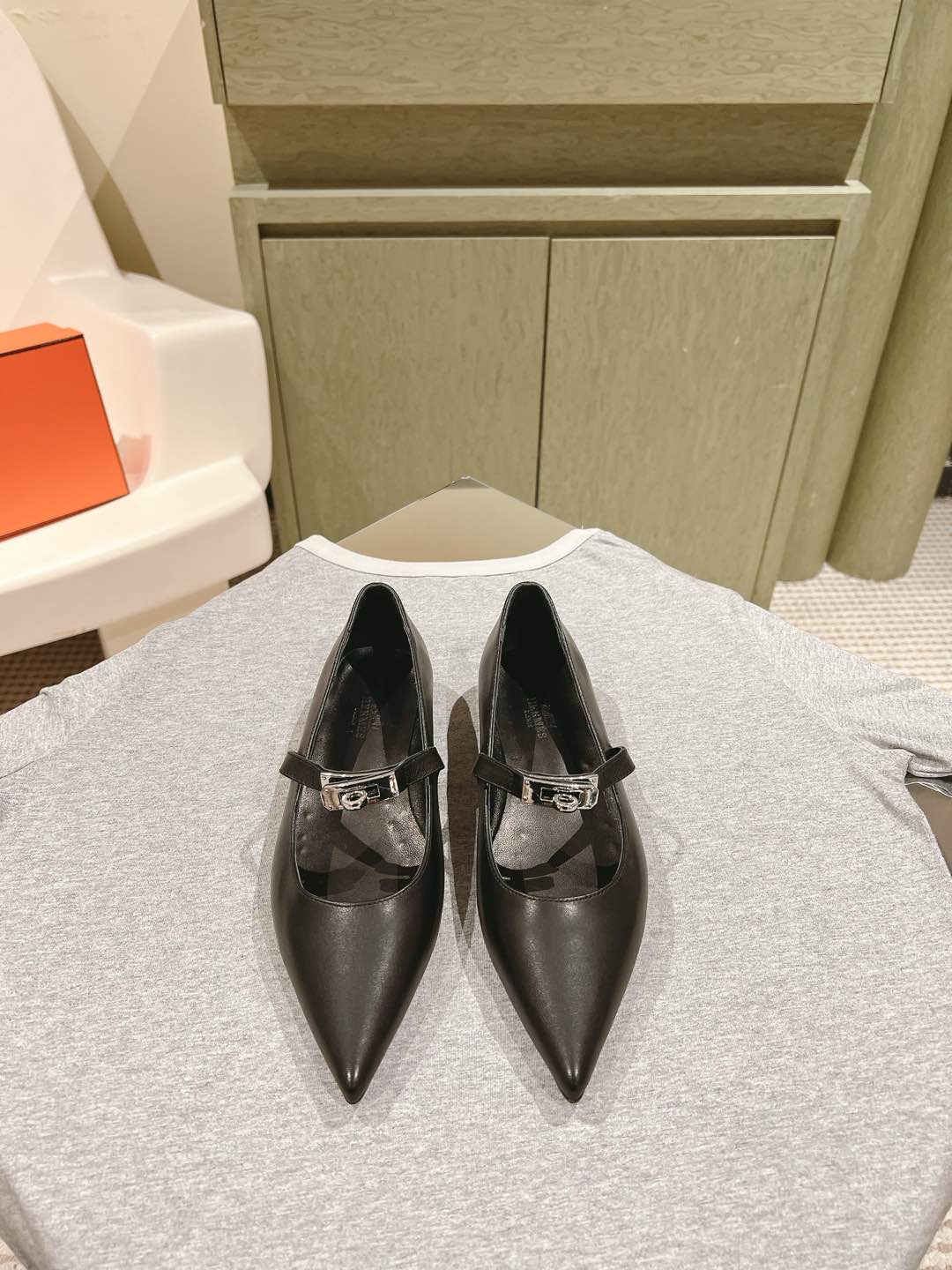 25-26新作 靴 エルメス Shoes フラットシューズ レディース