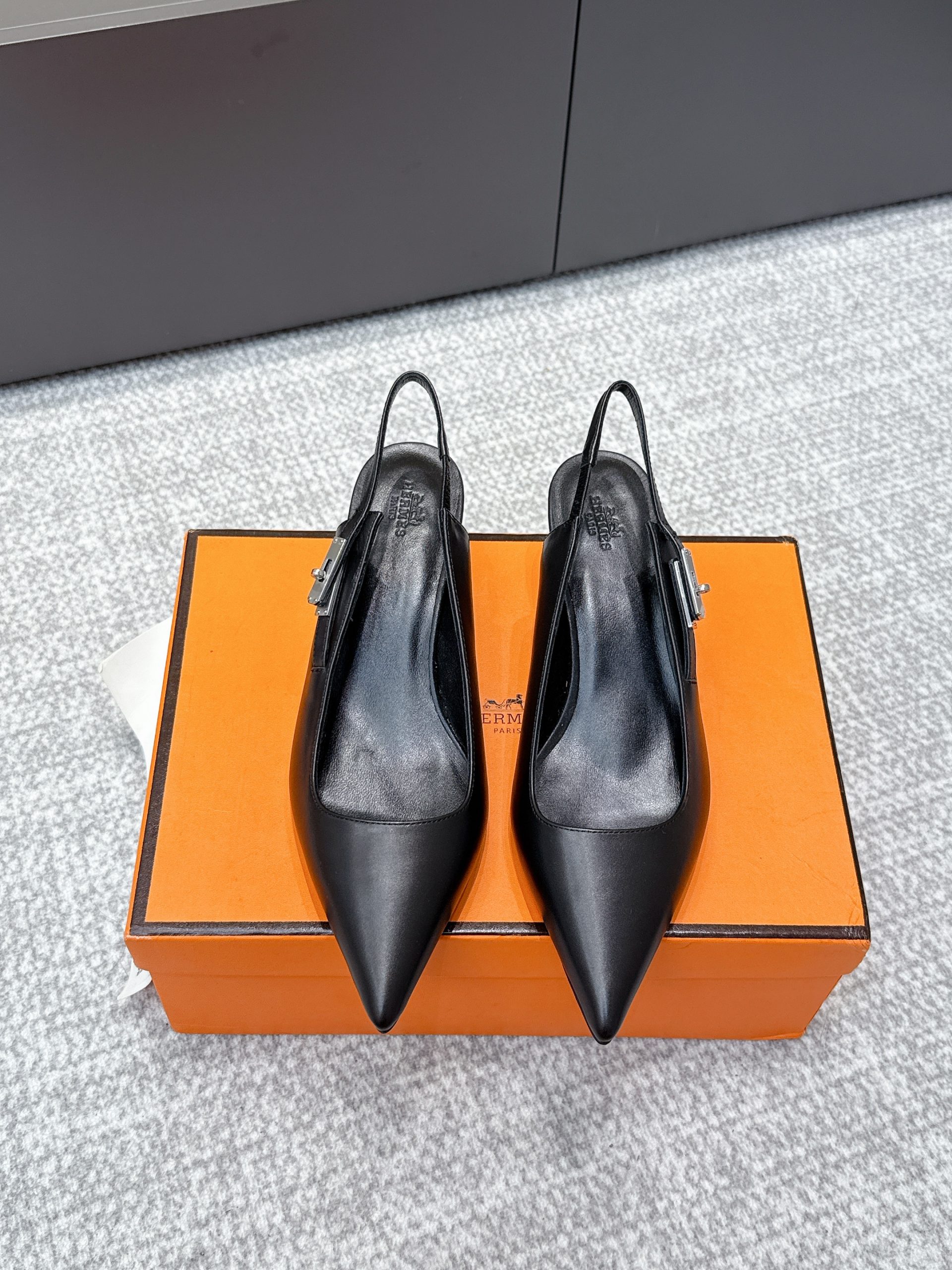 25-26新作 靴 エルメス Shoes フラットシューズ レディース