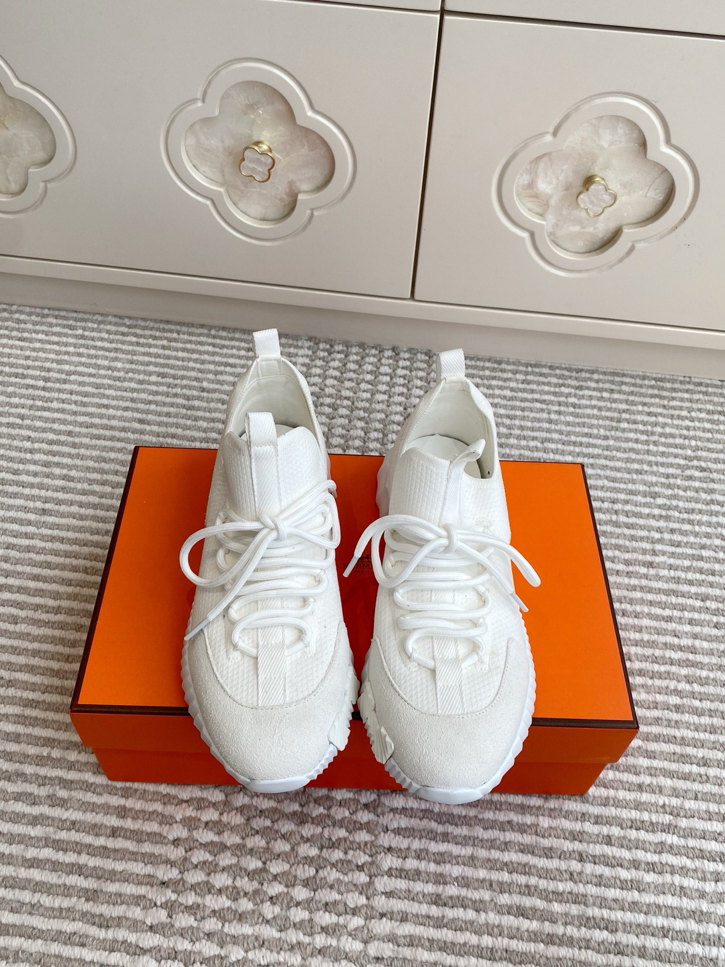 人気新品 靴 エルメス スニーカー/レースアップ ユニセックス