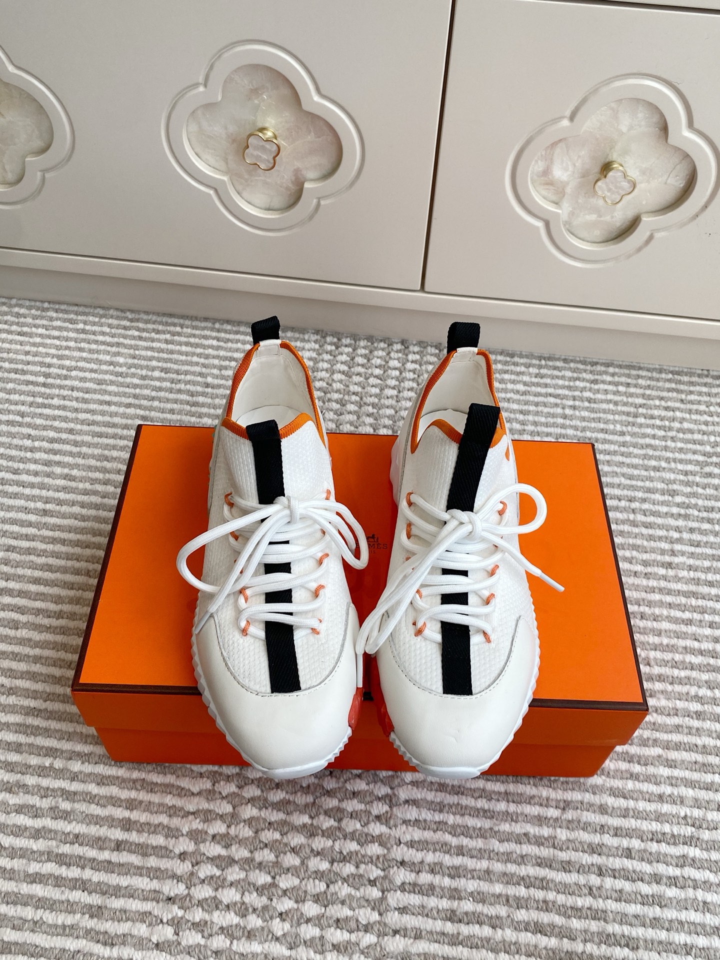 人気新品 靴 エルメス スニーカー/レースアップ ユニセックス