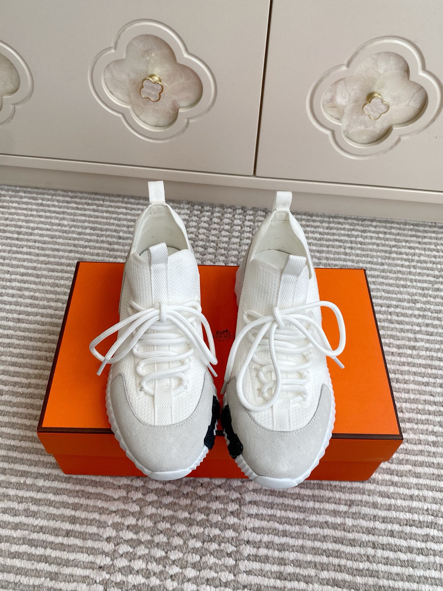 人気新品 靴 エルメス スニーカー/レースアップ ユニセックス