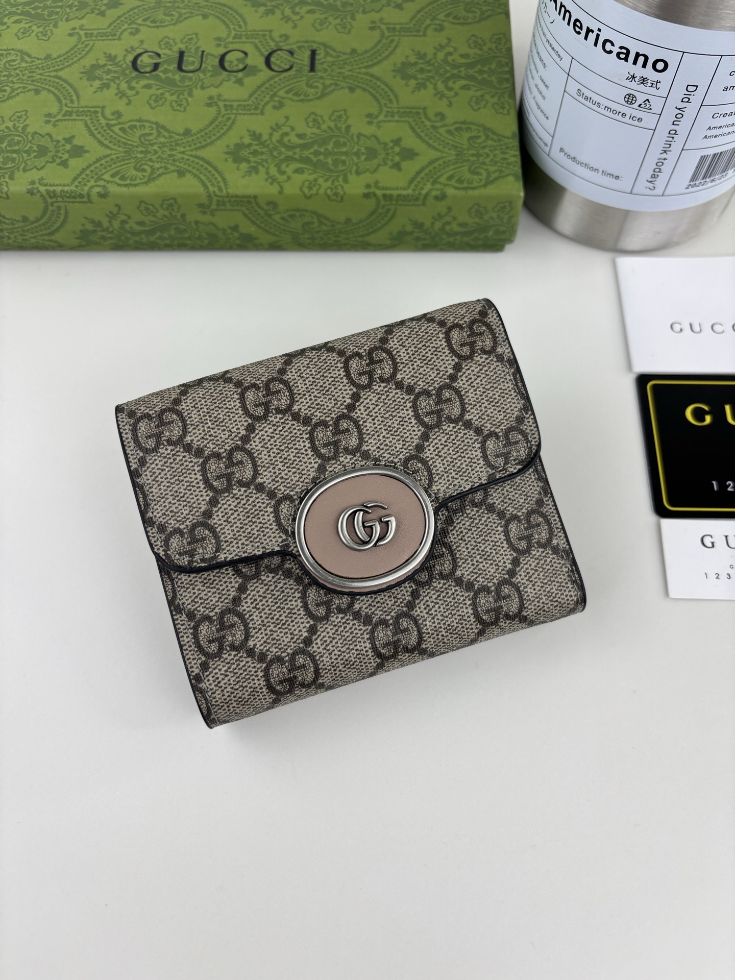 人気ランキング グッチ 通販 財布/二つ折り短財布