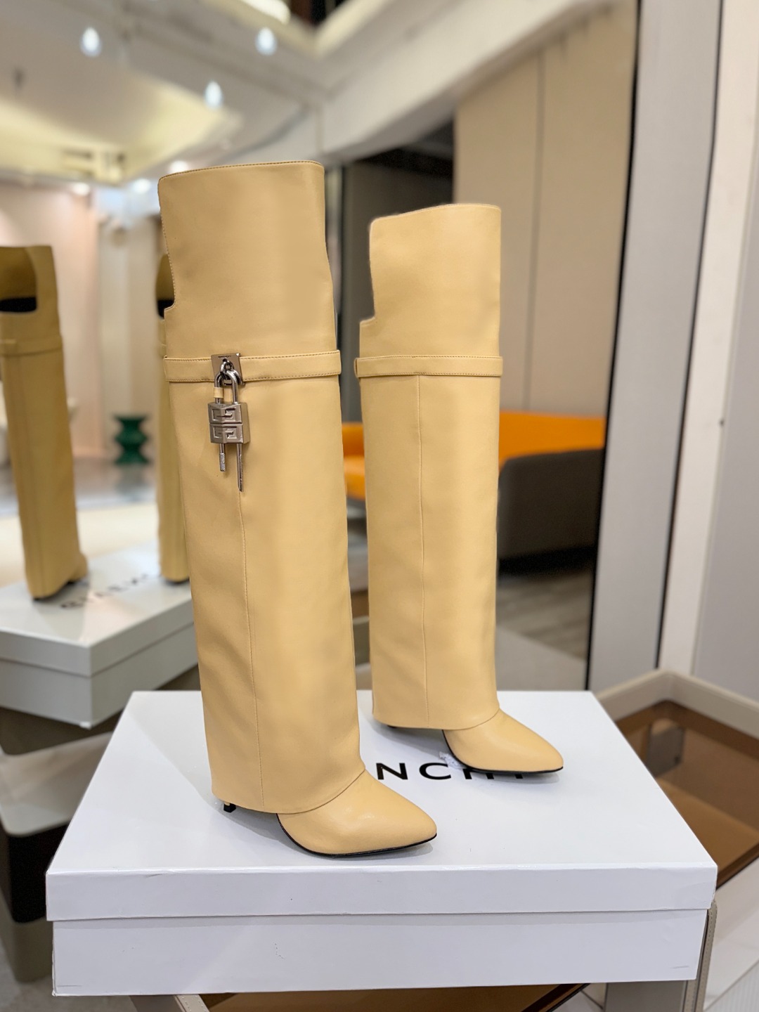 靴 ジバンシィロングブーツ ブーツ レディース