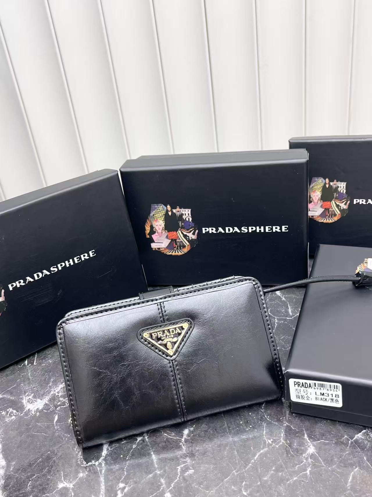 新着アイテムプラダ 財布/二つ折り短財布 25612