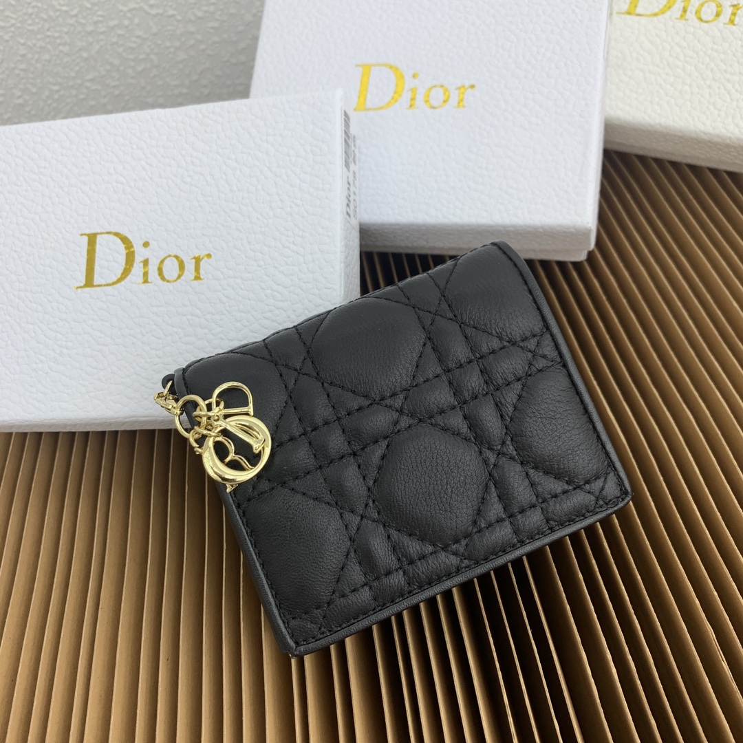 通販 人気 クリスチャンディオール 財布/二つ折り短財布