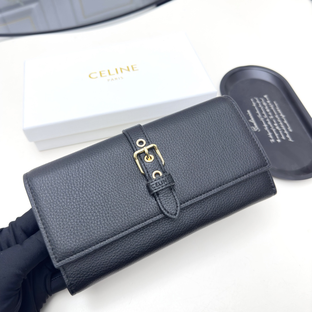 【新品値下受付】 セリーヌ ラウンドファスナー式財布
