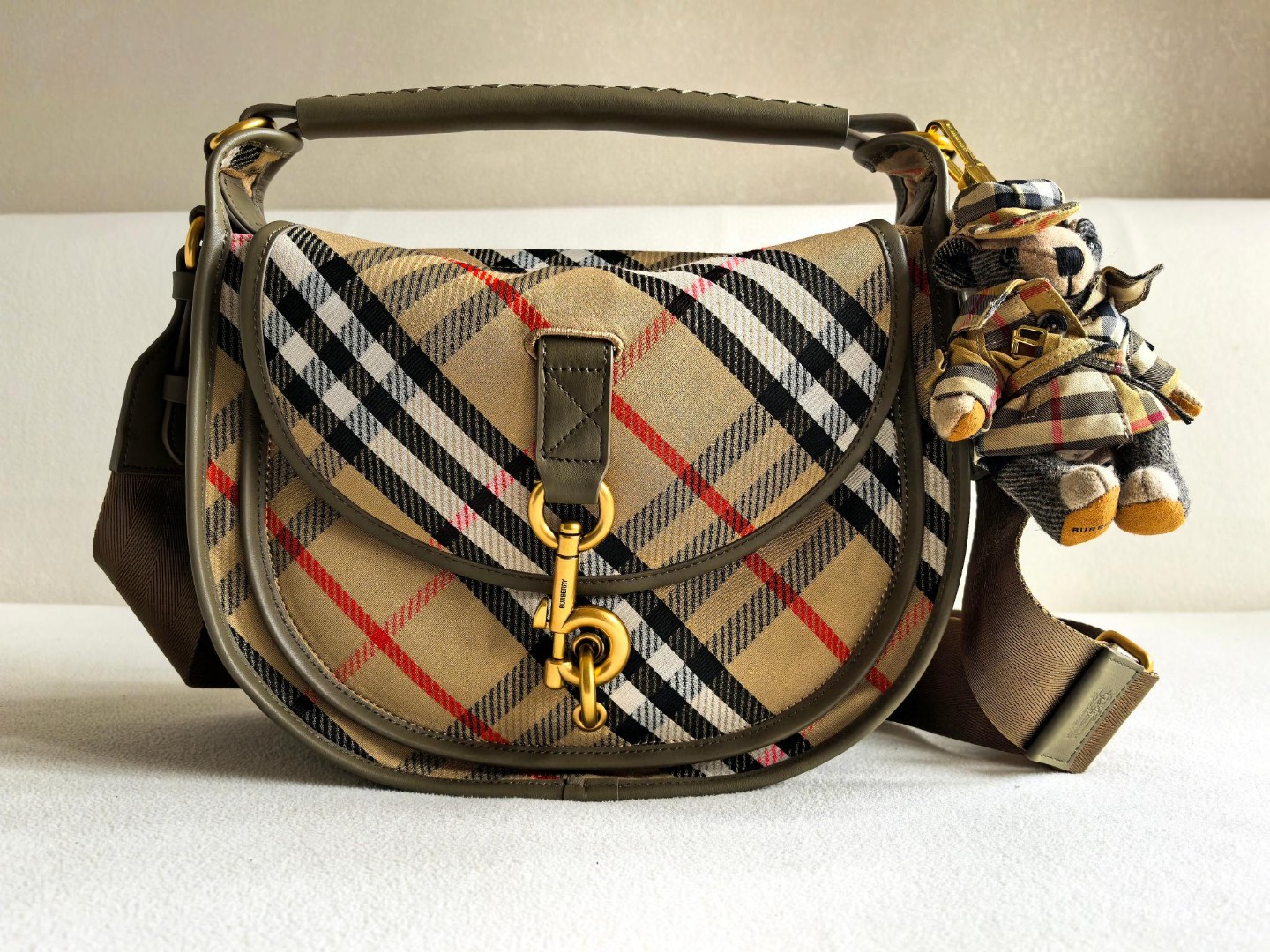 オンライン通販 超美品 バーバリー 鞄 ハンドバッグ