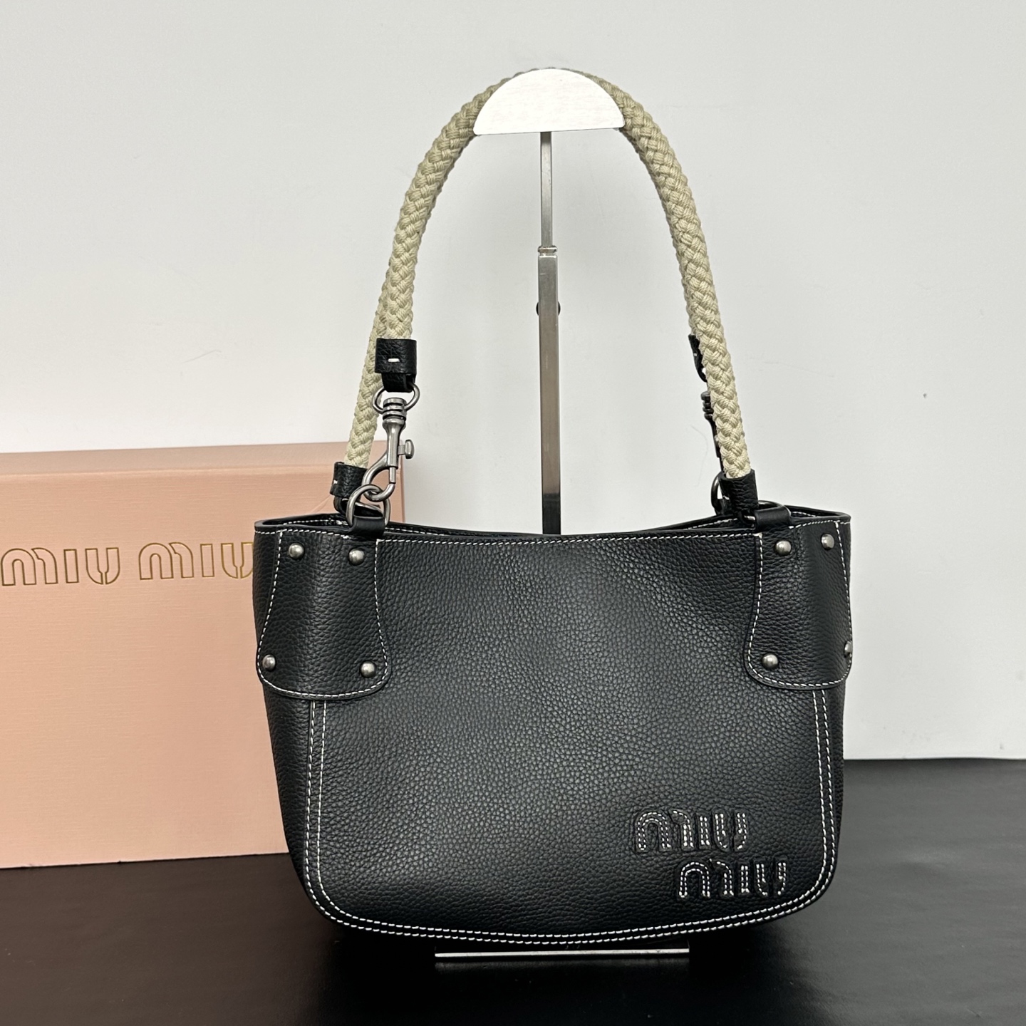 新作通販 超美品 ミュウミュウ 鞄 TOTE ハンドバッグ