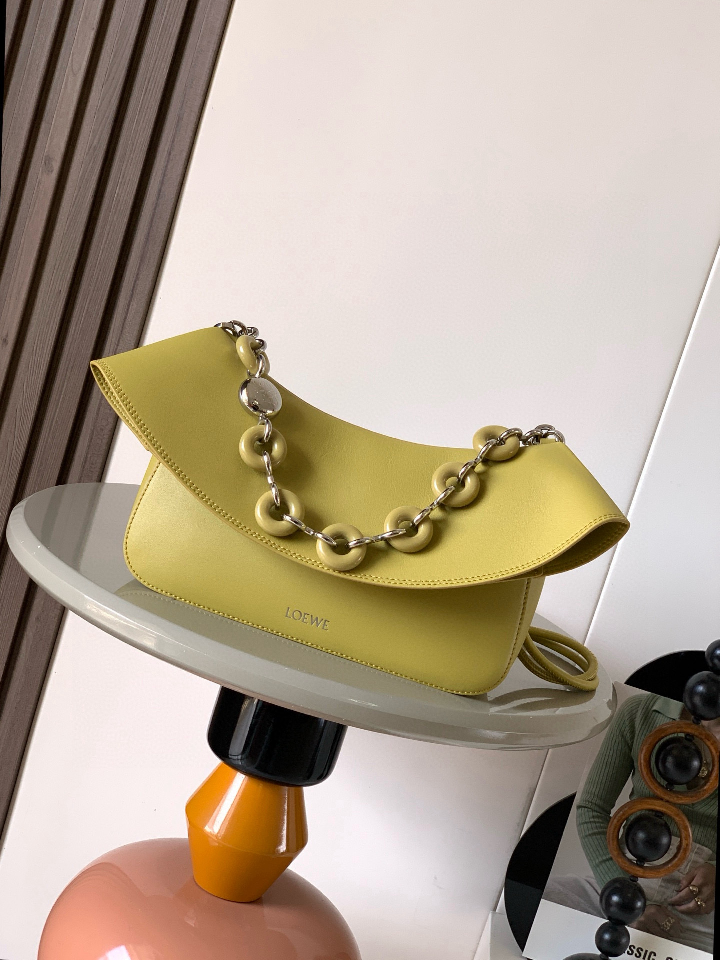 ロエベ オラ バッグ ミディアムバッグ 2way ハンド ショルダー バッグ 2512