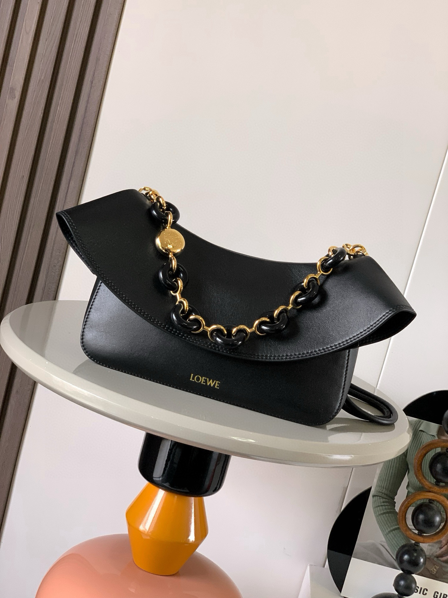 ロエベ オラ バッグ ミディアムバッグ 2way ハンド ショルダー バッグ 2512