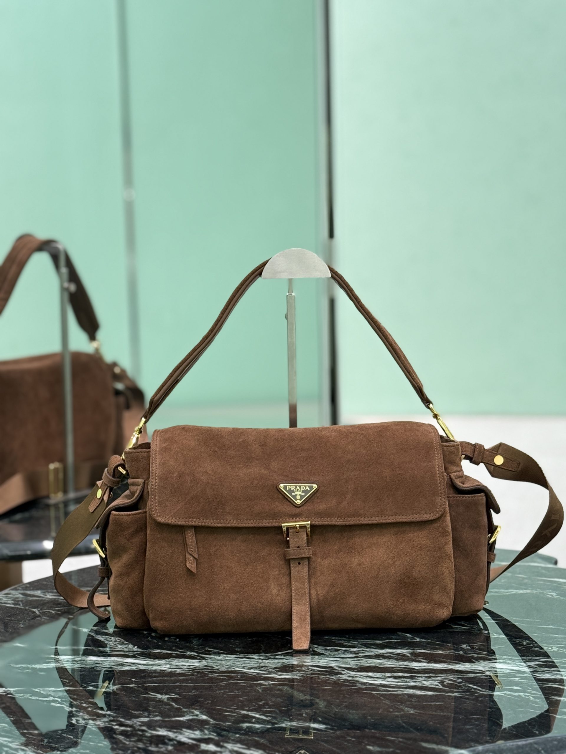 新作通販 超美品 プラダ 鞄 2WAYボストンバッグ