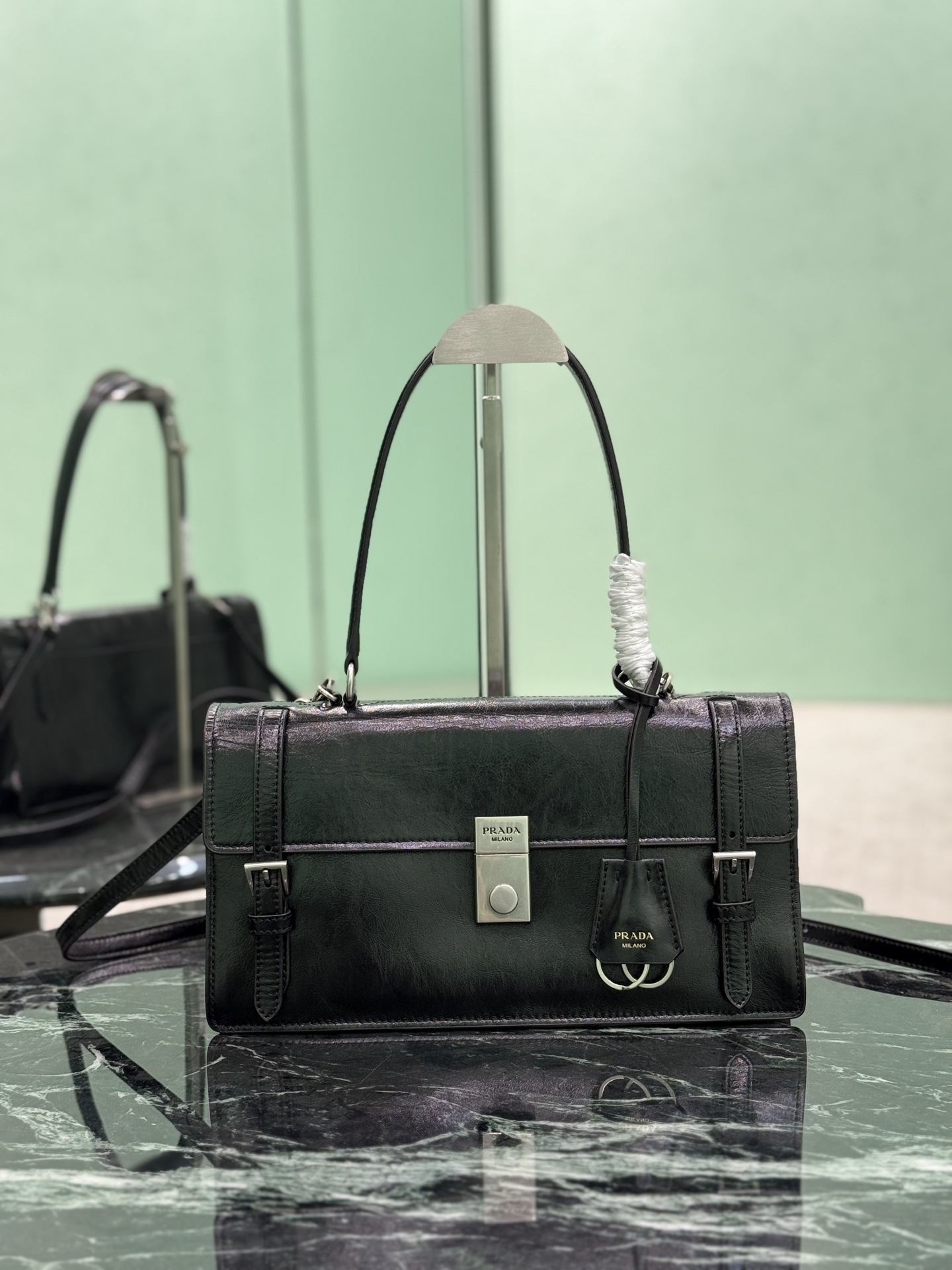 新作通販 超美品 プラダ 鞄 2WAYボストンバッグ