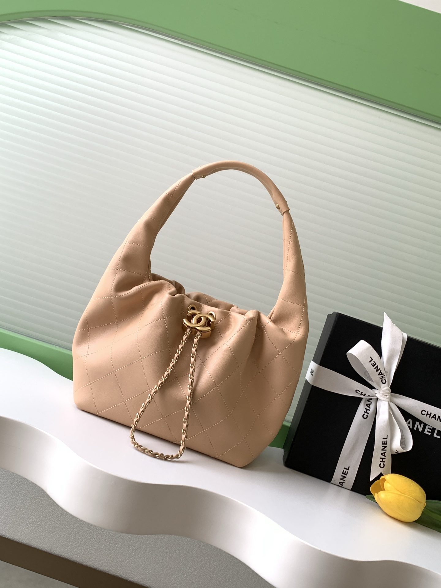 新作通販 超美品 シャネル バッグ 鞄 カバン ホーボー バッグ 2512