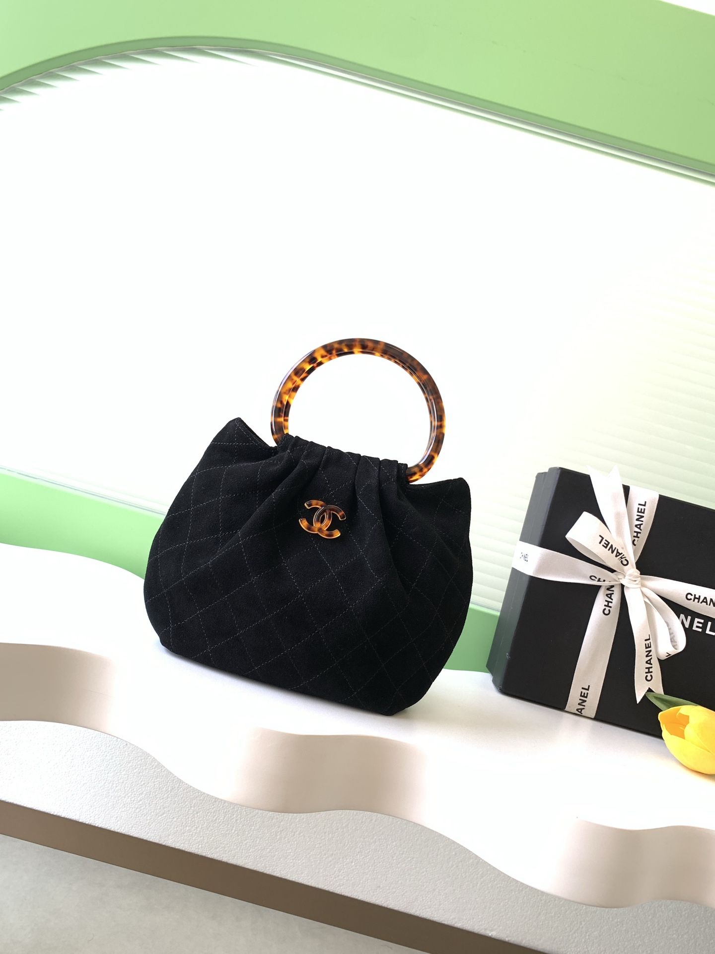 新着アイテム 超美品 シャネル 鞄 カバン ハンドバッグ