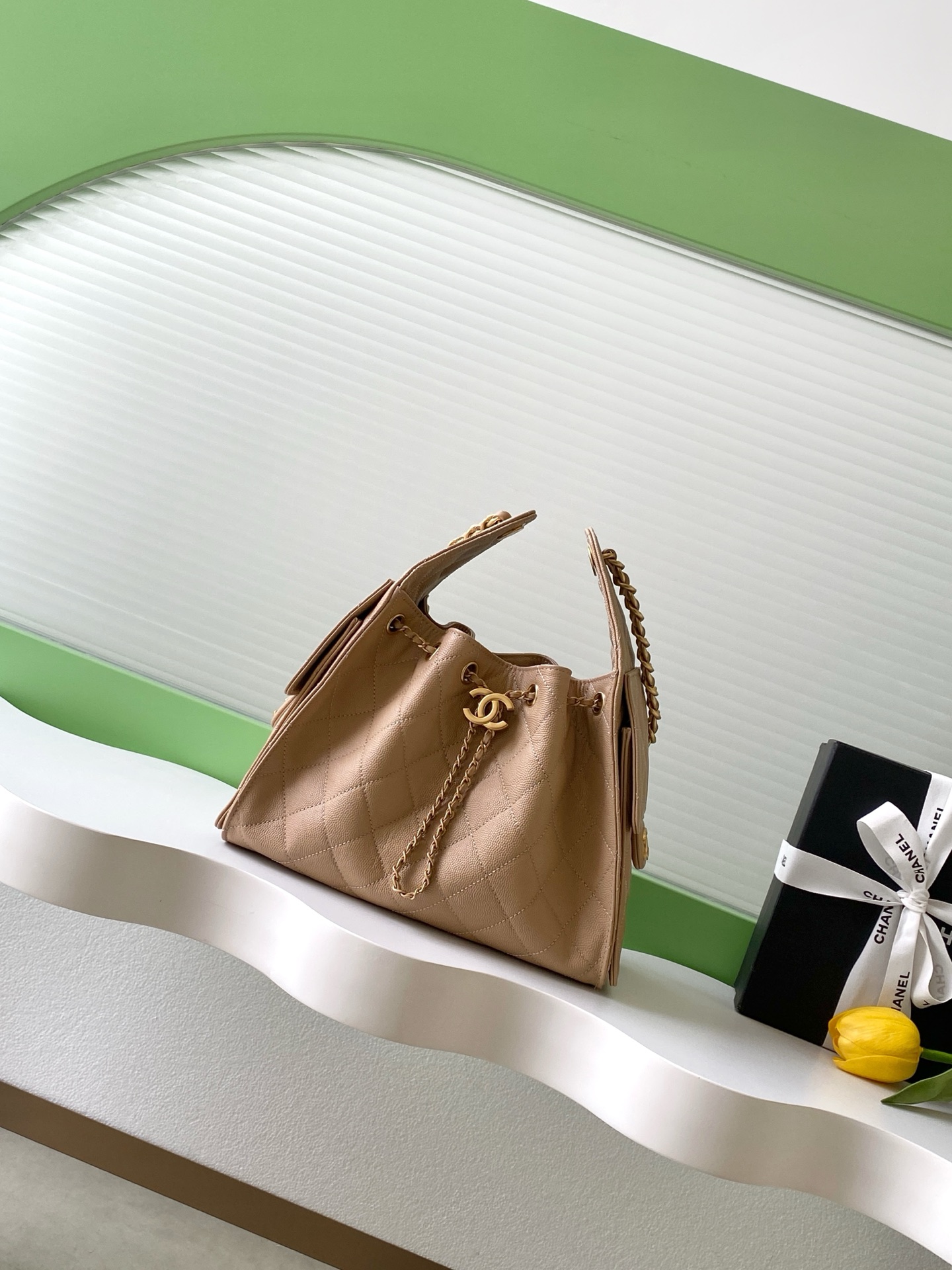 新着アイテム 超美品 シャネル 鞄 カバン ハンドバッグ